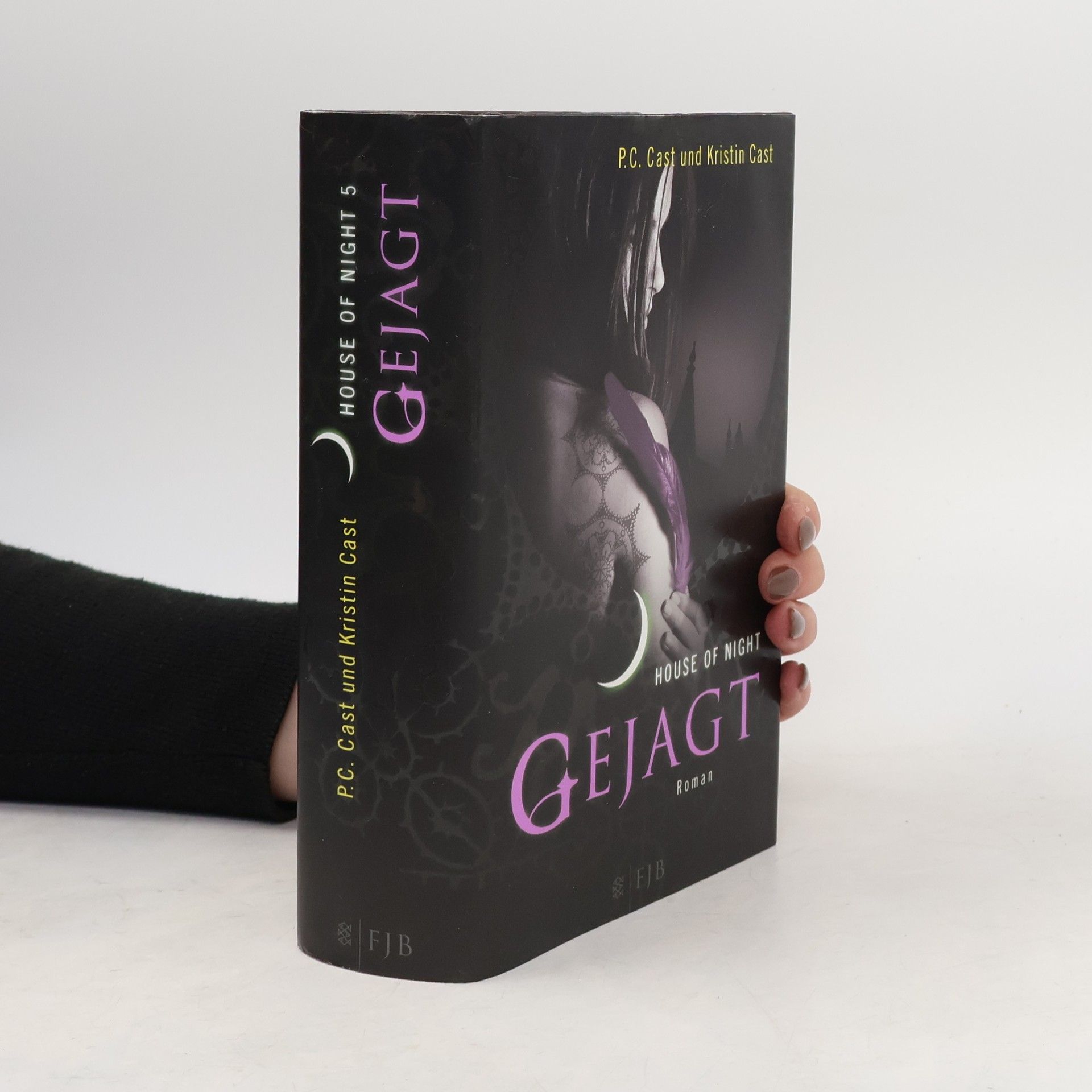 Phyllis Christine Cast House of Night 4. Gejagt