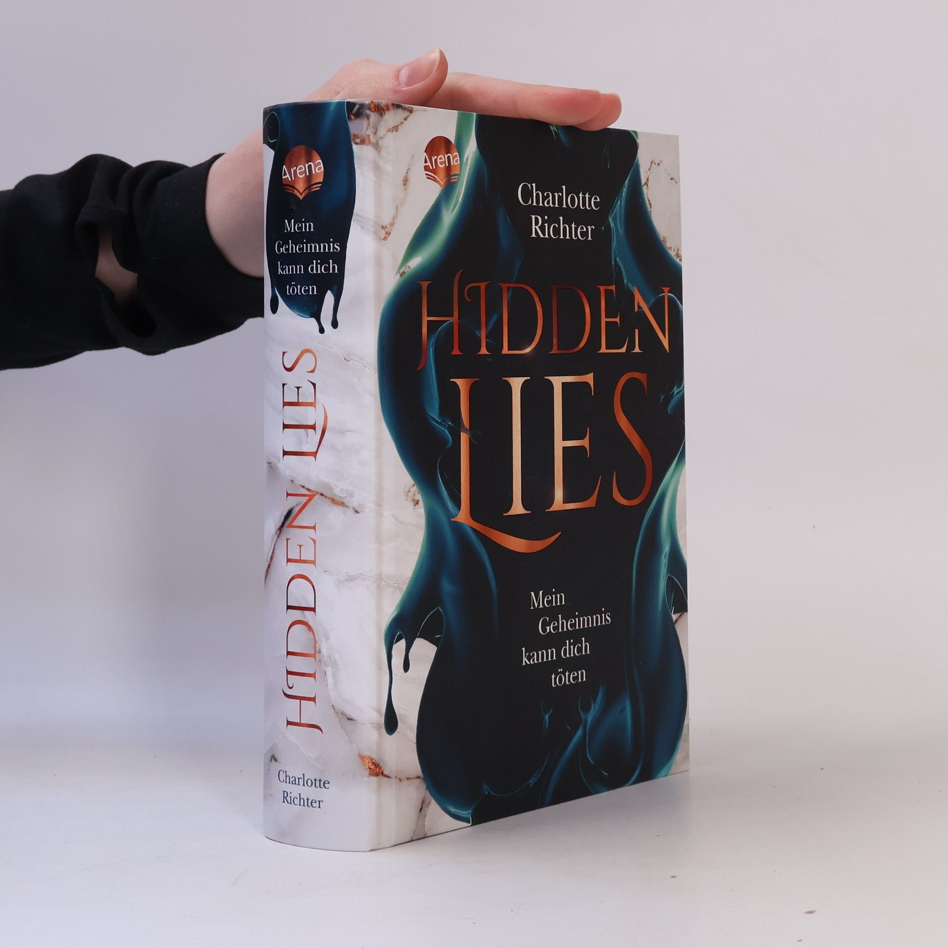 Charlotte Richter Hidden lies