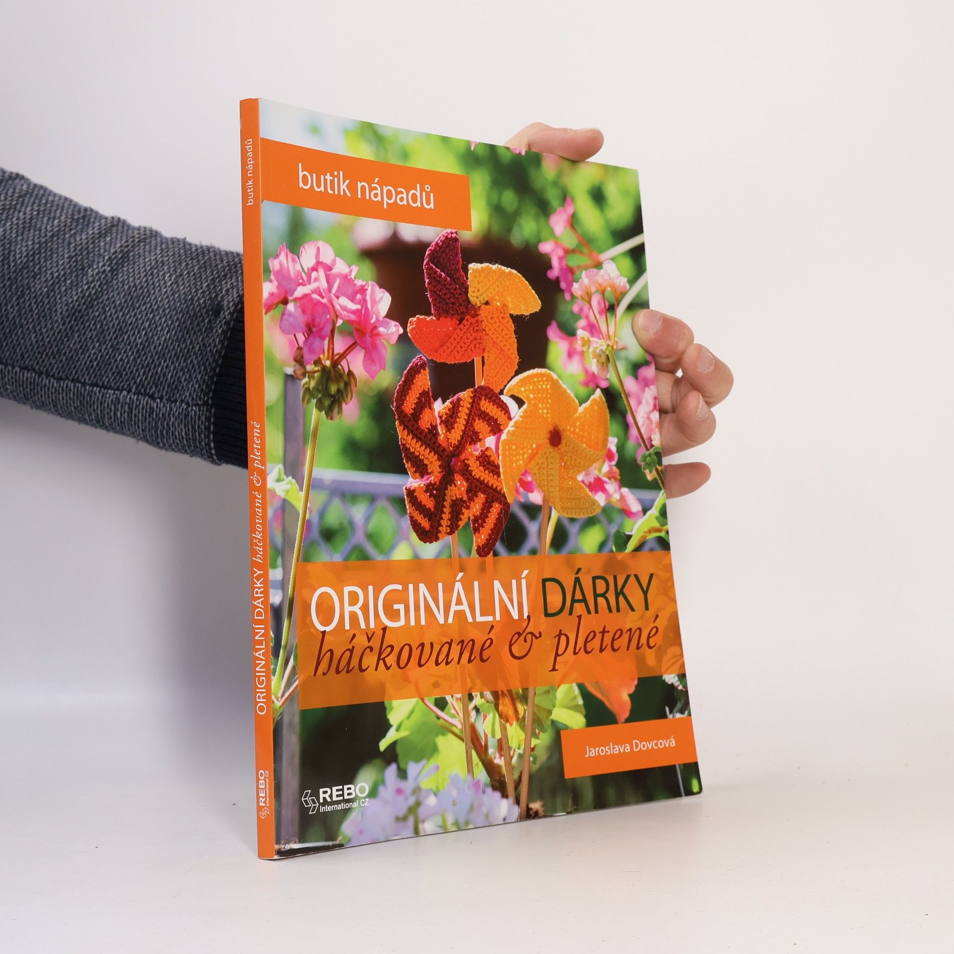 Jaroslava Dovcová Originální dárky, háčkované & pletené