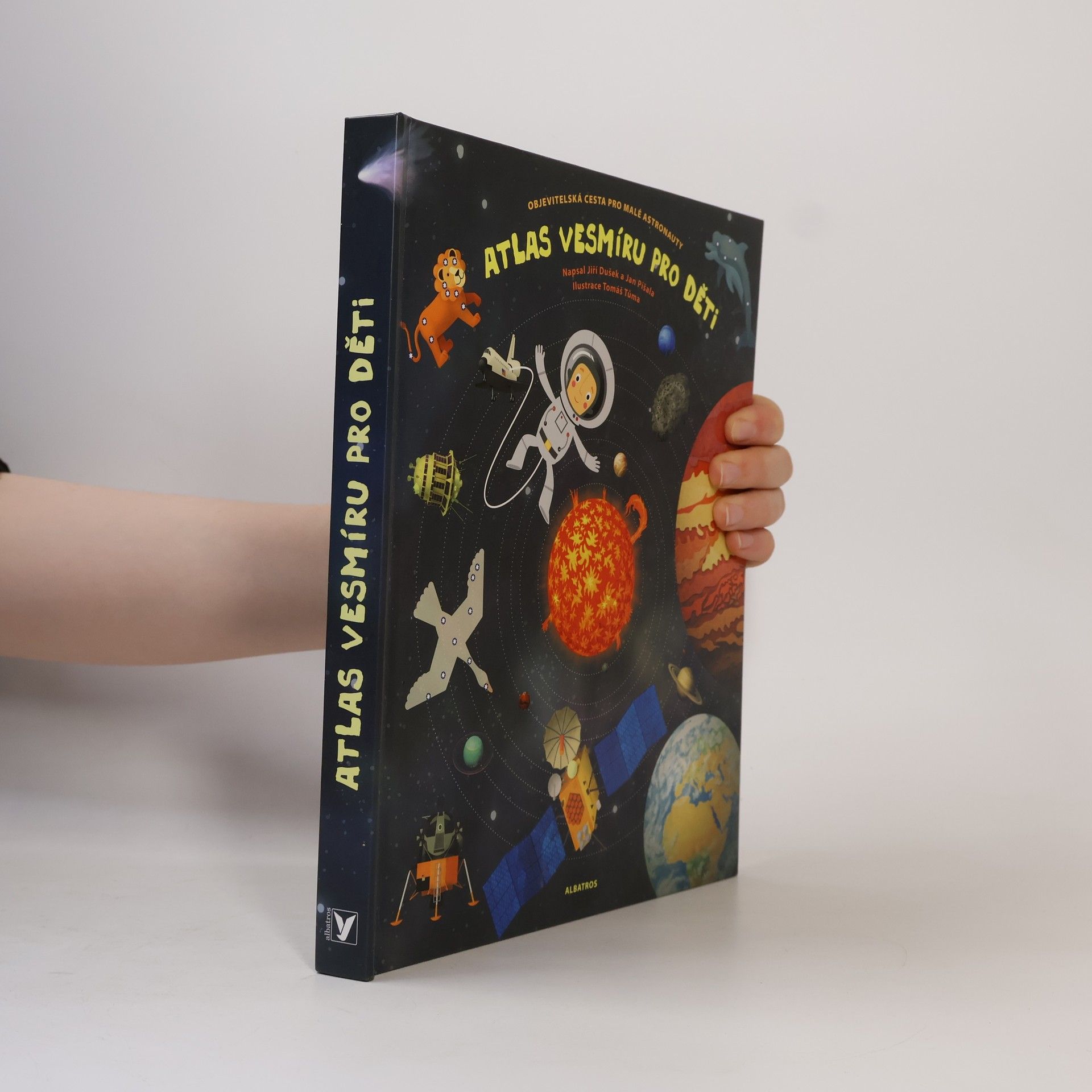 Tomáš Tůma Atlas vesmíru pro děti. Objevitelská cesta pro malé astronauty