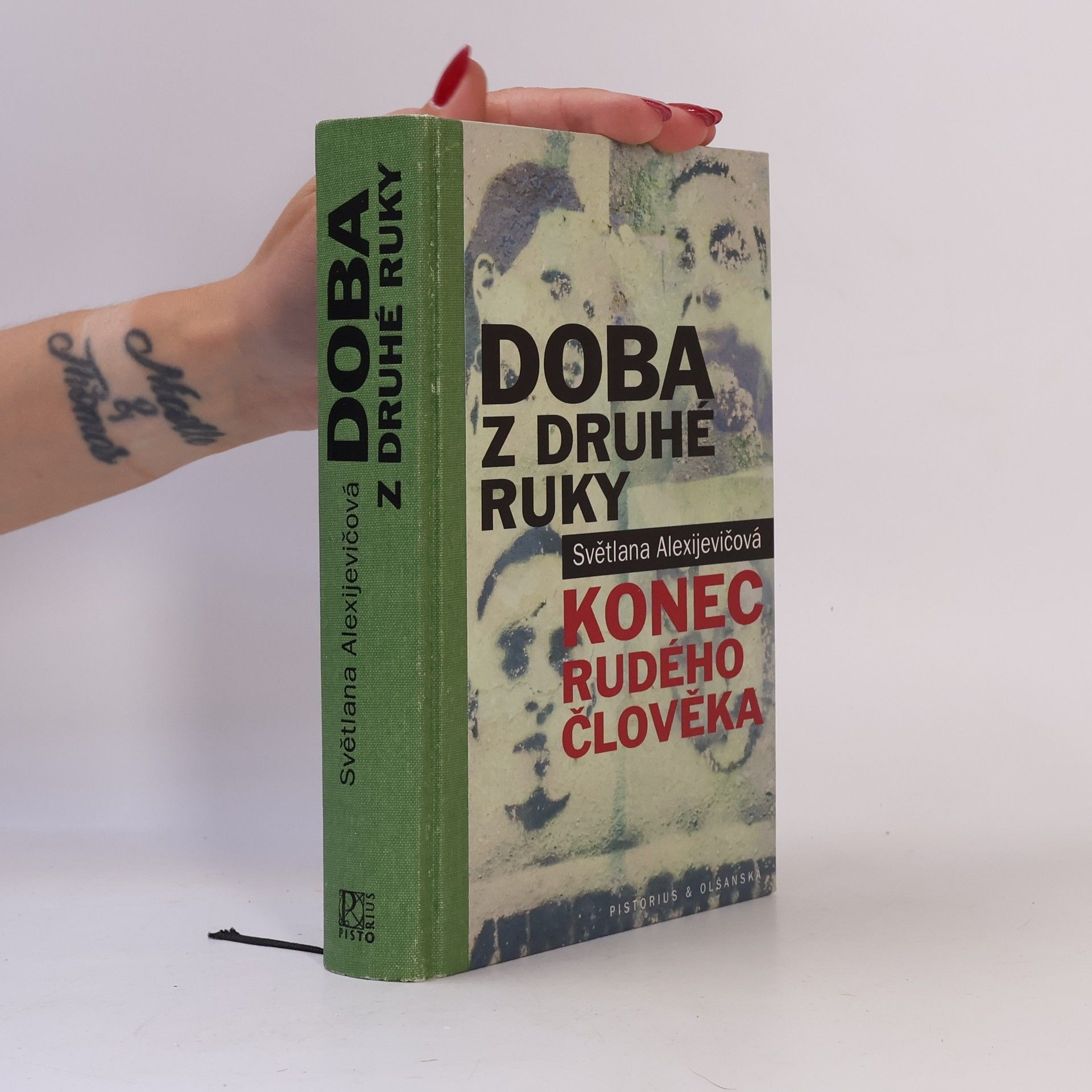 Svetlana Aleksievich Doba z druhé ruky : konec rudého člověka