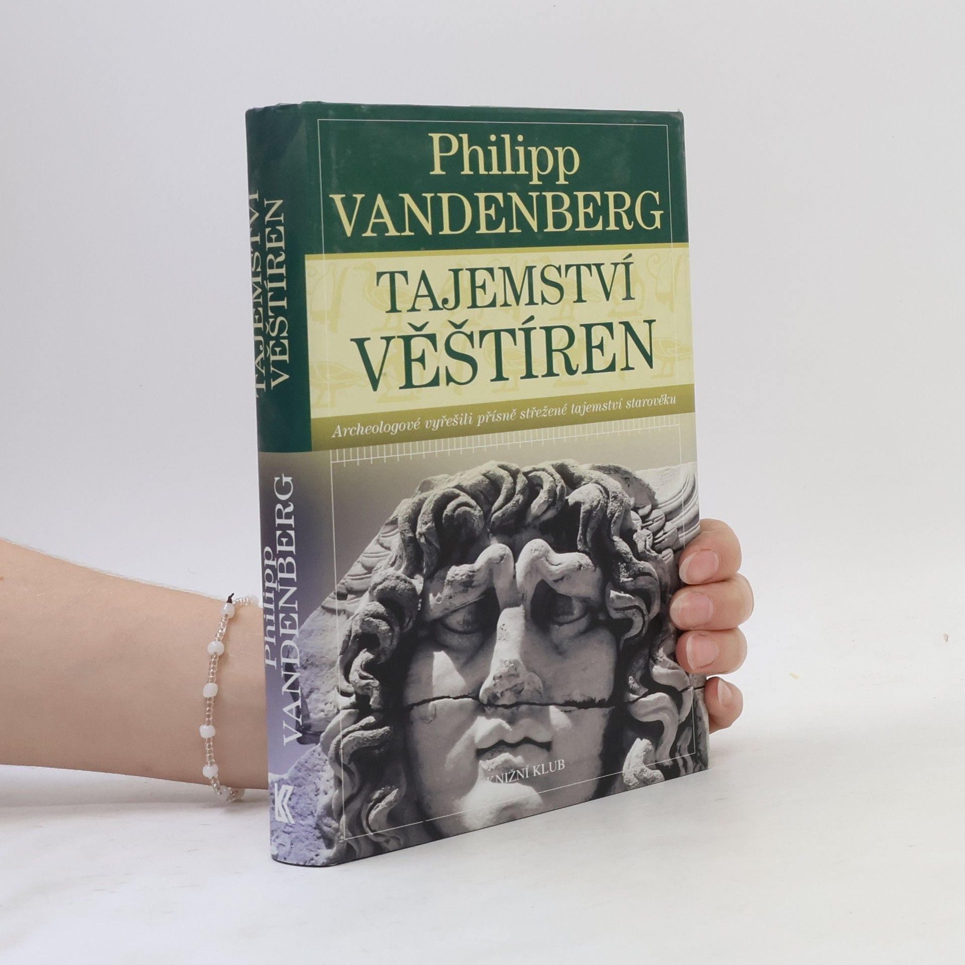 Philipp Vandenberg Tajemství věštíren