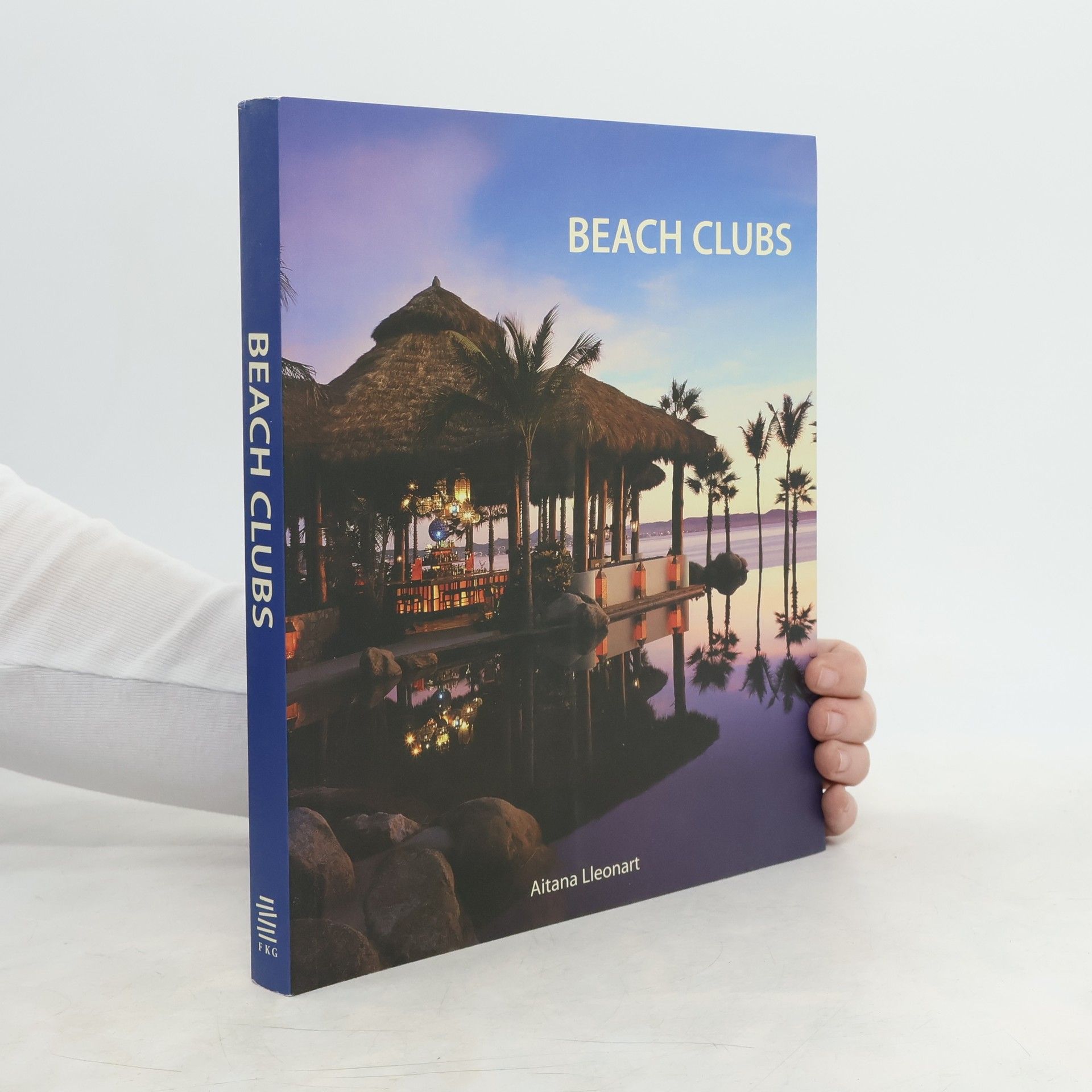 Aitana Lleonart Beach Clubs