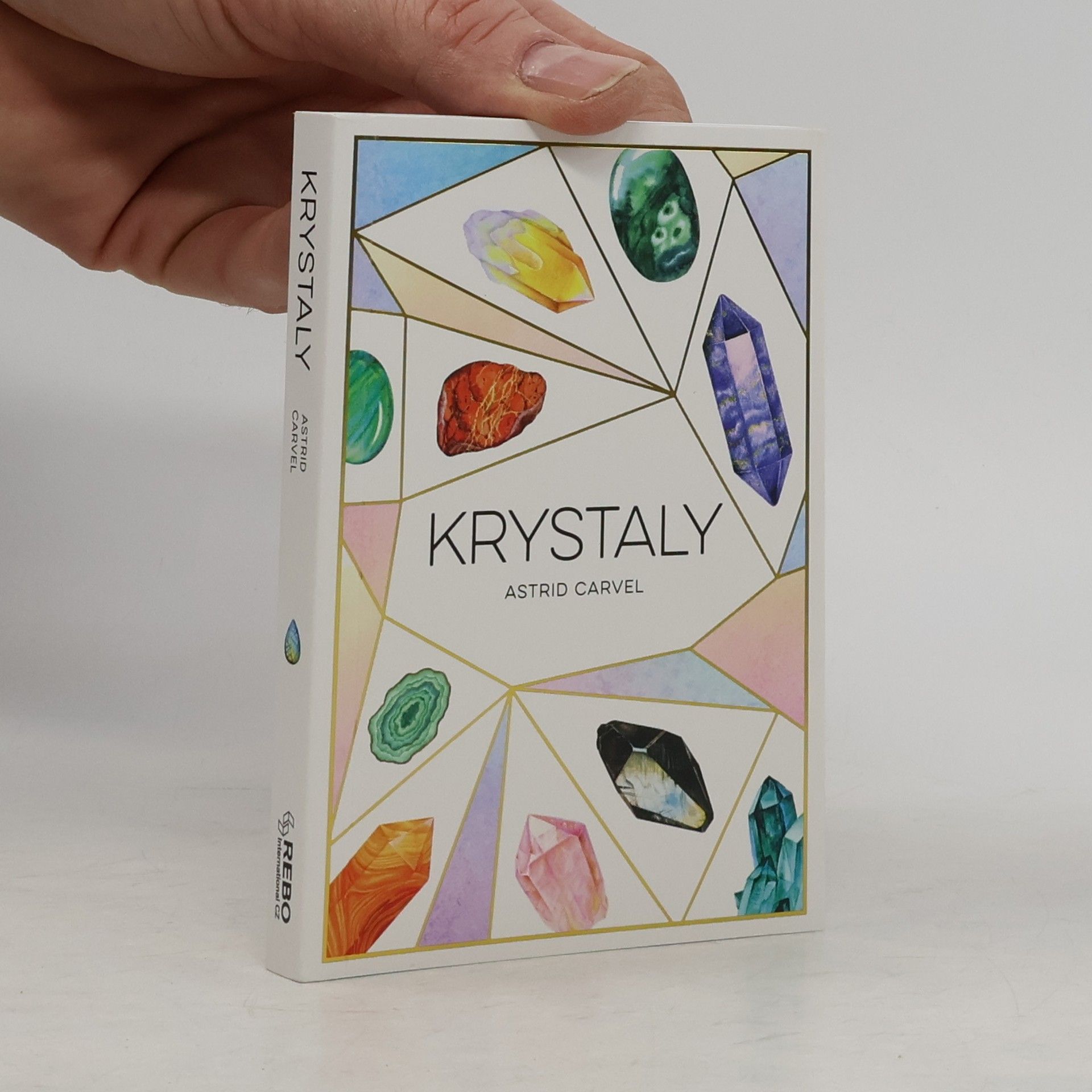 Astrid Carvel Krystaly
