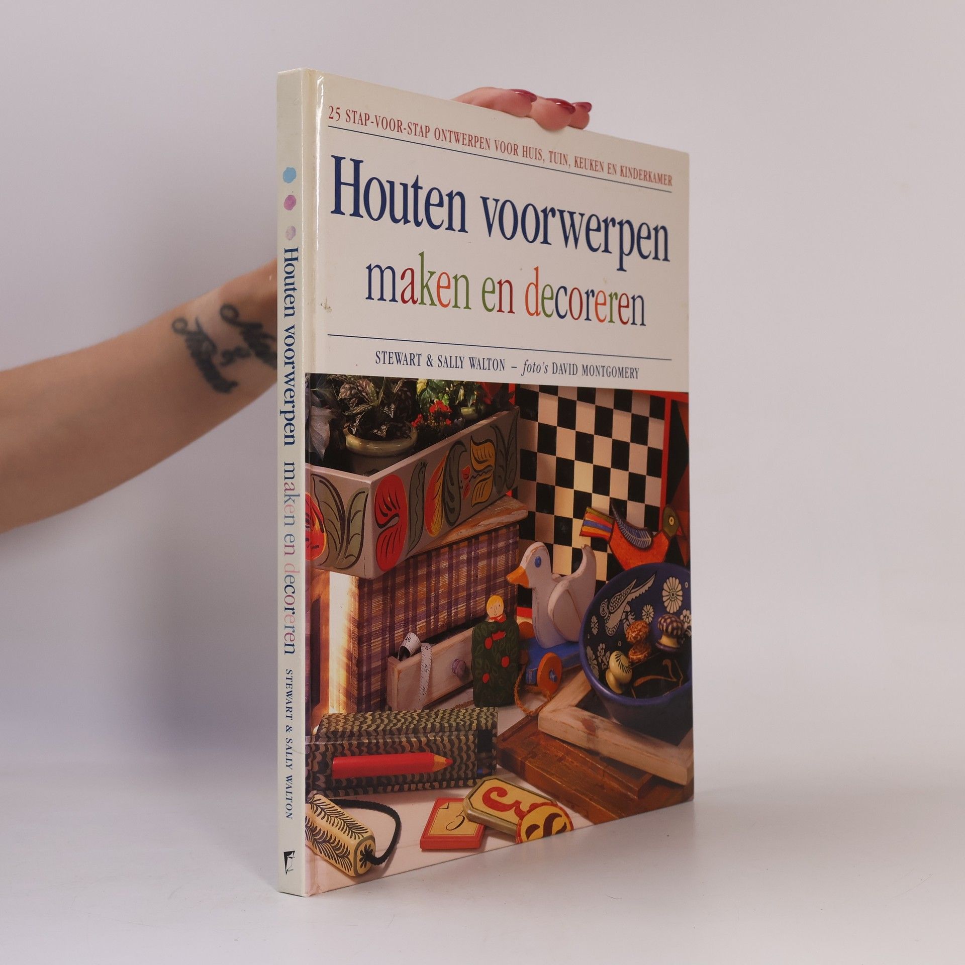 Houten voorwerpen maken en decoreren