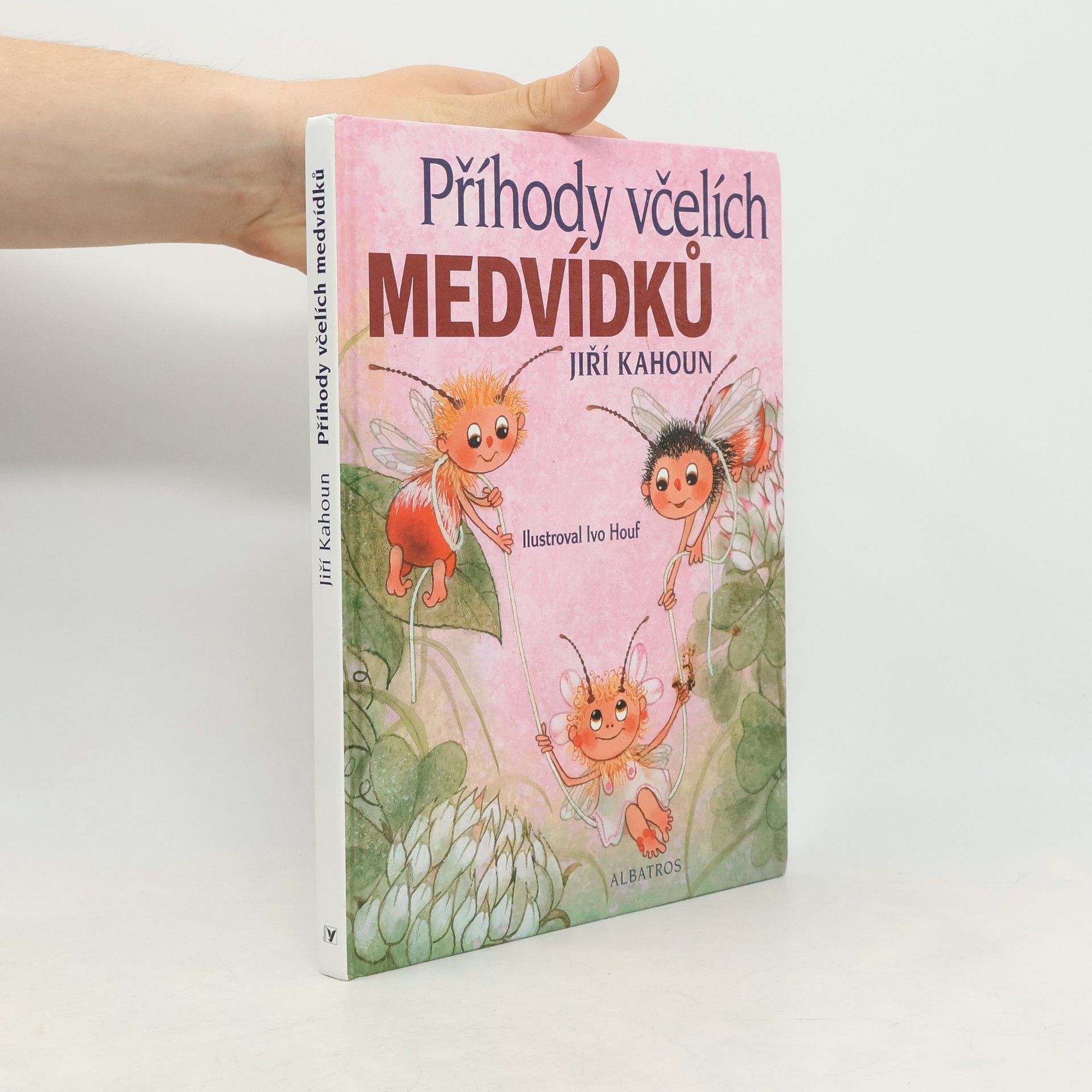 Příhody včelích medvídků