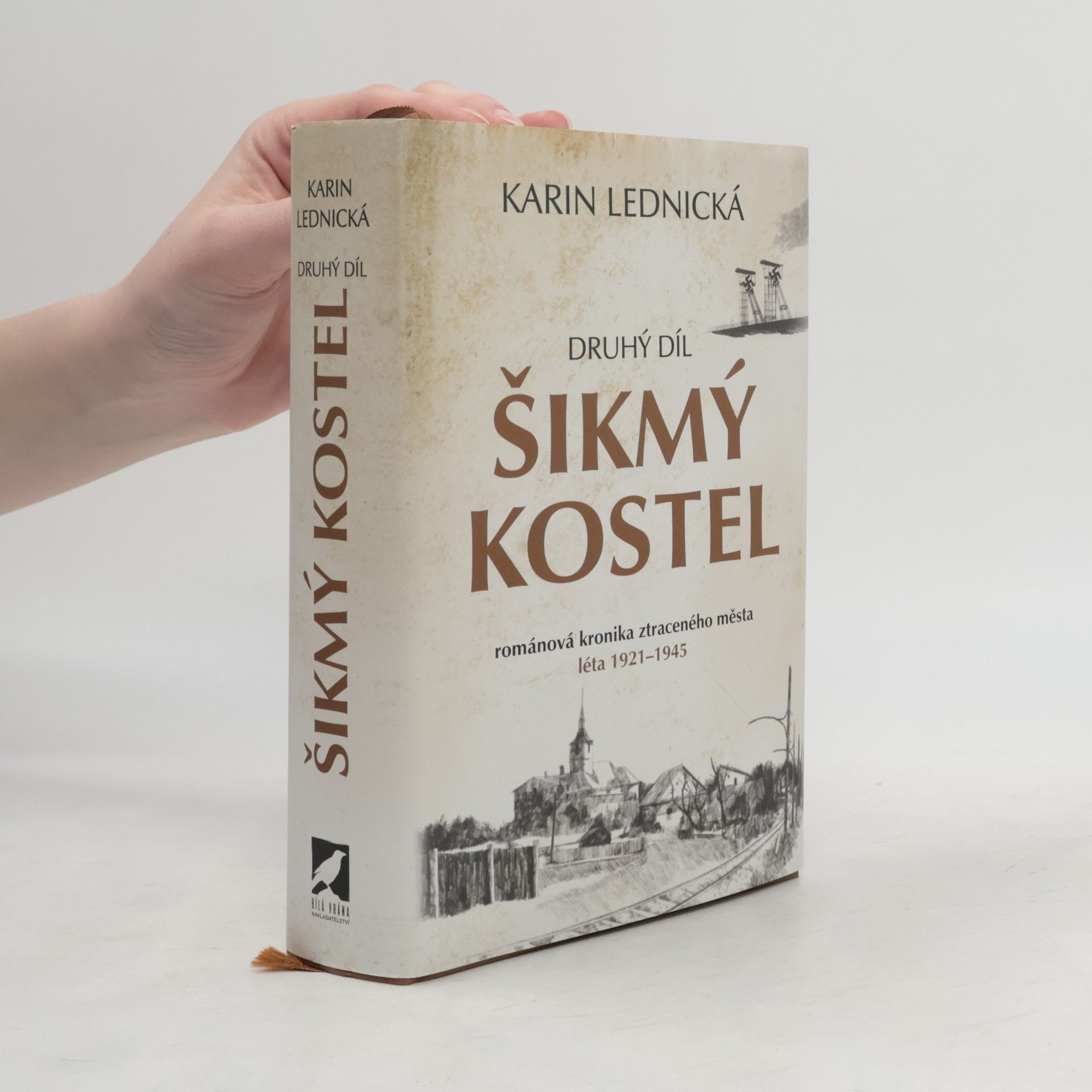 Karin Lednická Šikmý kostel 2