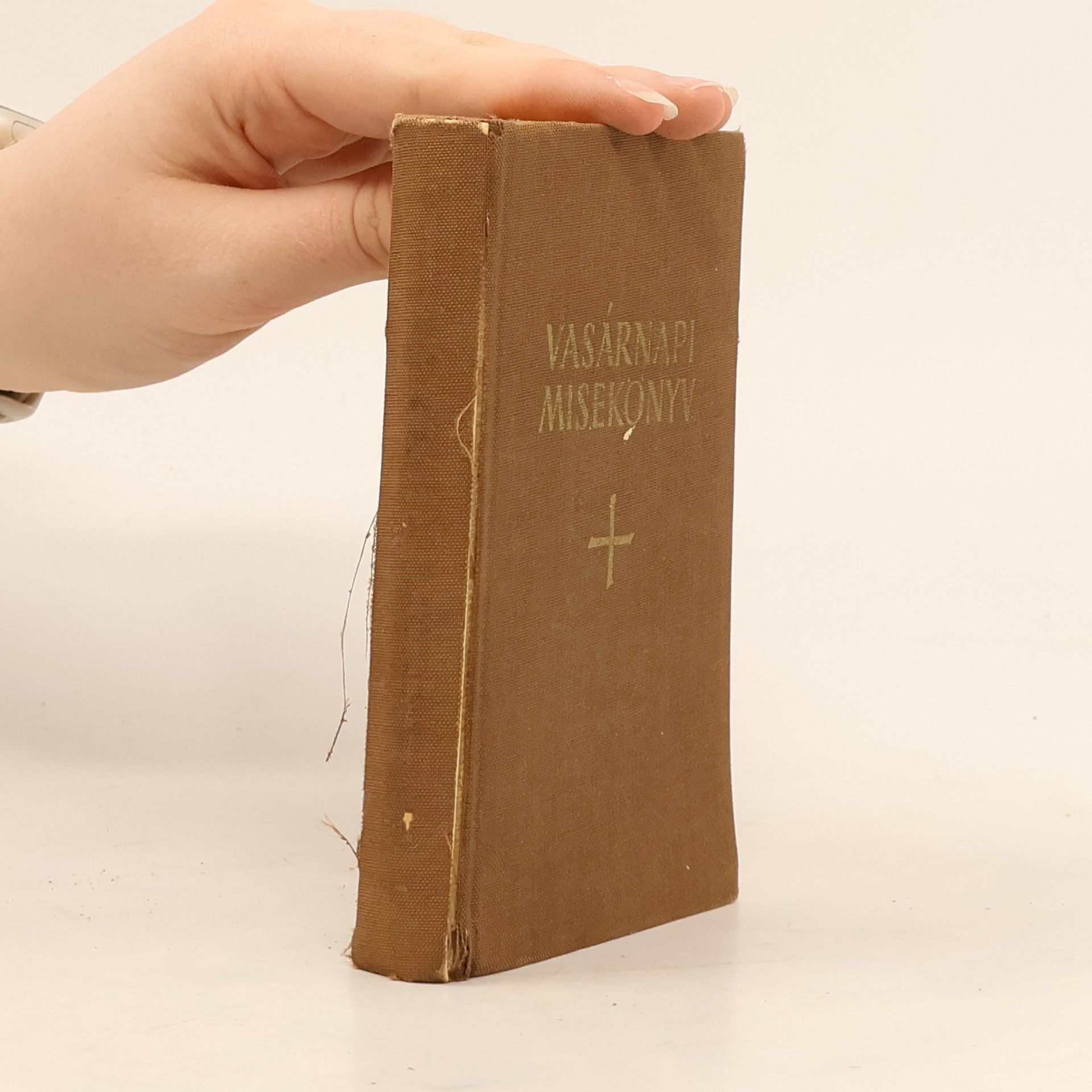 Various authors Vasárnapi Misekönyv