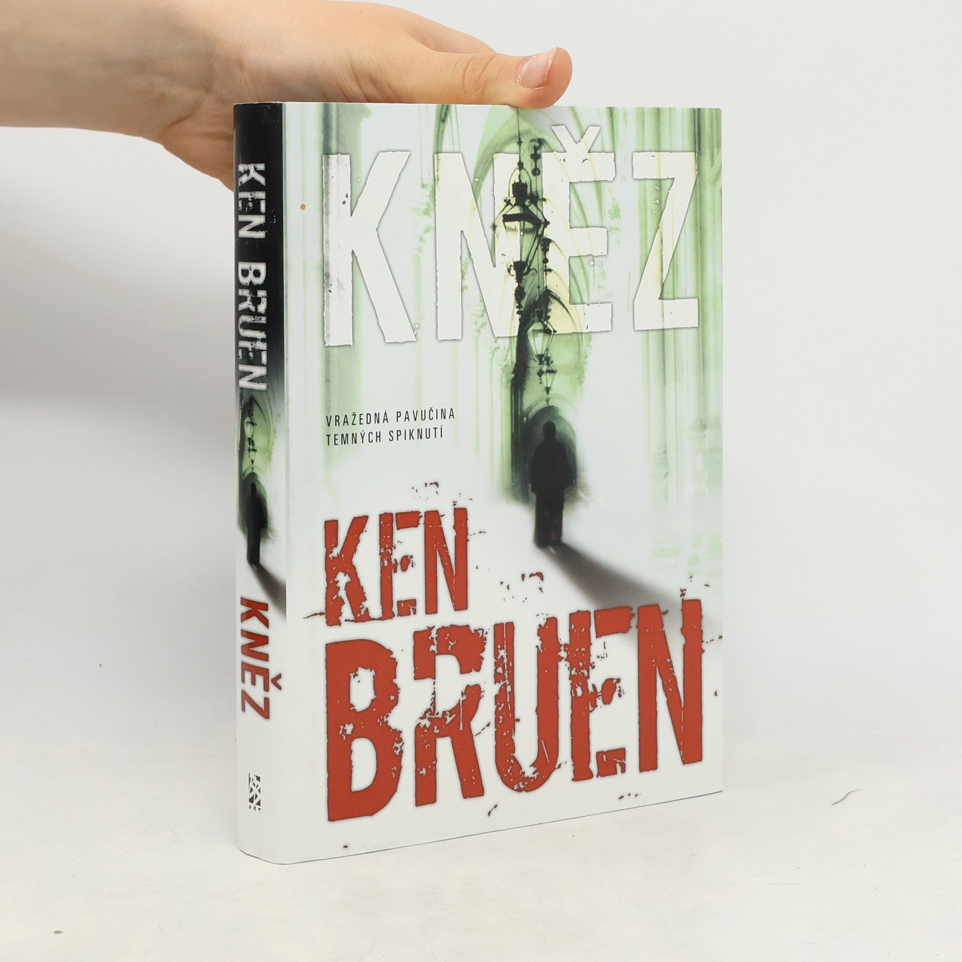 Ken Bruen Kněz