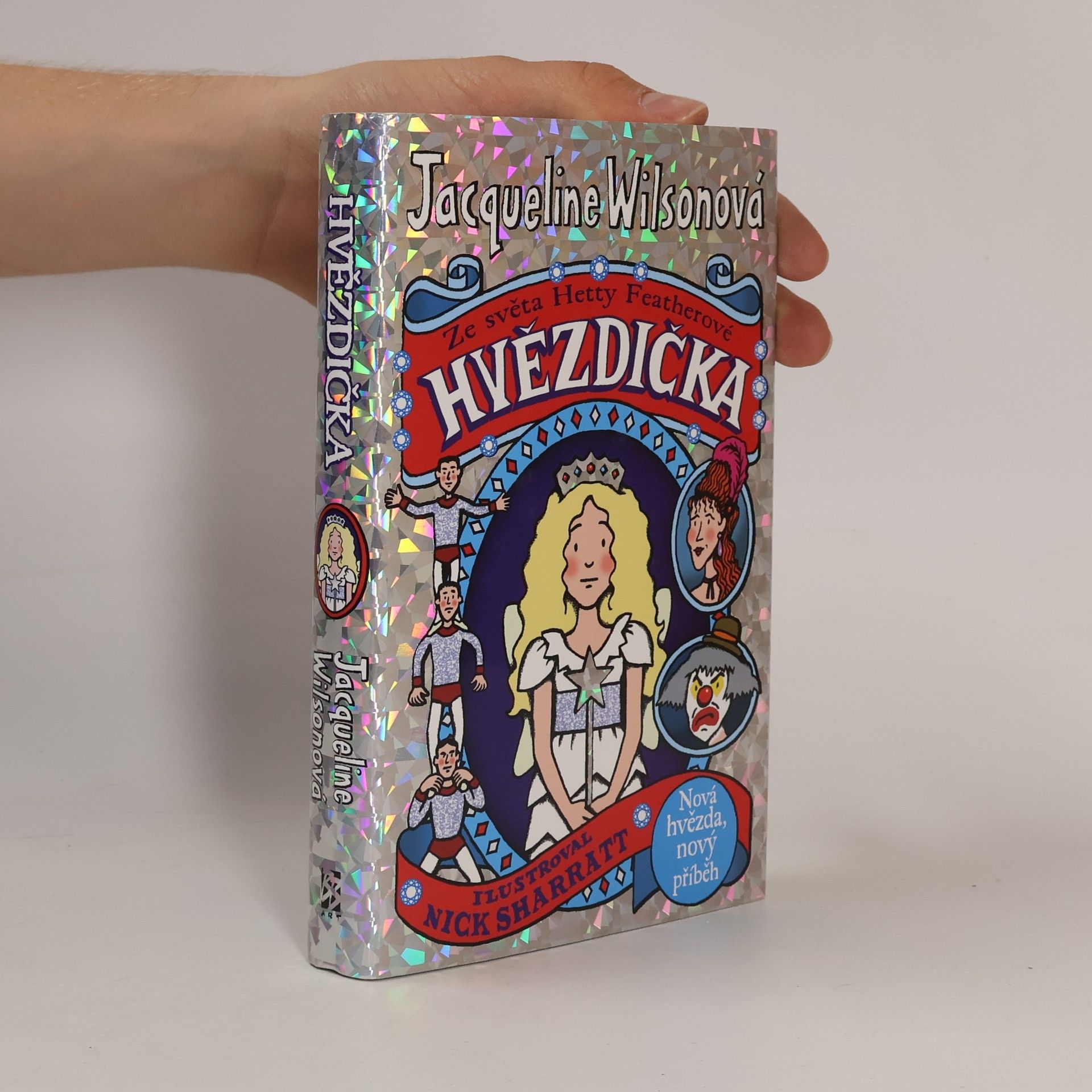 Jacqueline Wilson Hvězdička: Ze světa Hetty Featherové