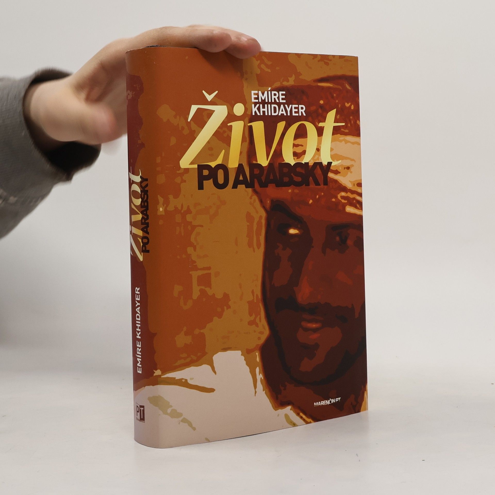 Emíre Khidayer Život po arabsky