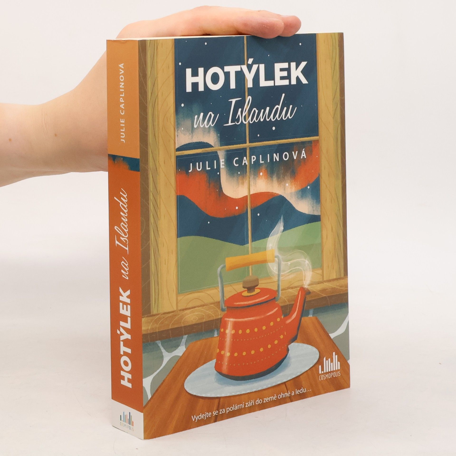 Julie Caplinová Hotýlek na Islandu