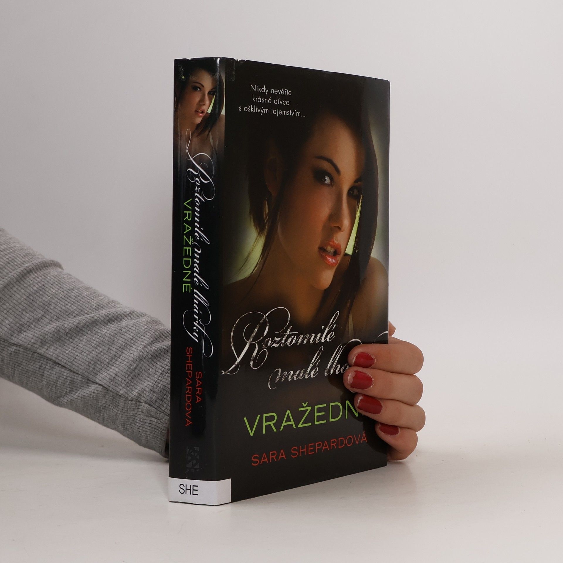 Sara Shepard Roztomilé malé lhářky: Vražedné