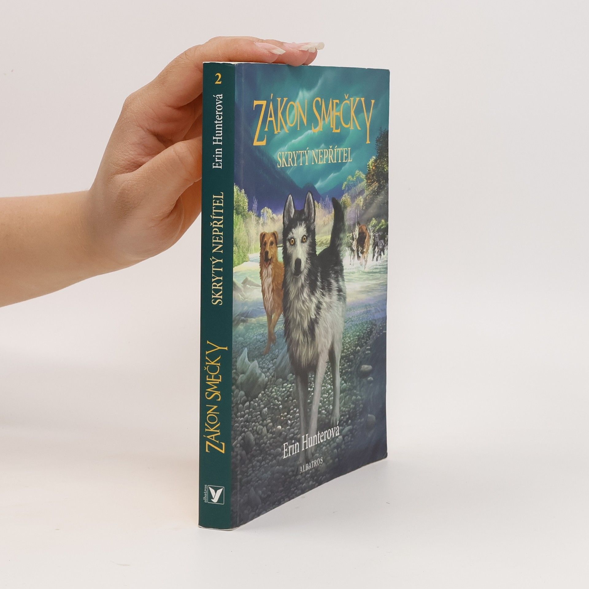 Erin Hunter Zákon smečky: Skrytý nepřítel