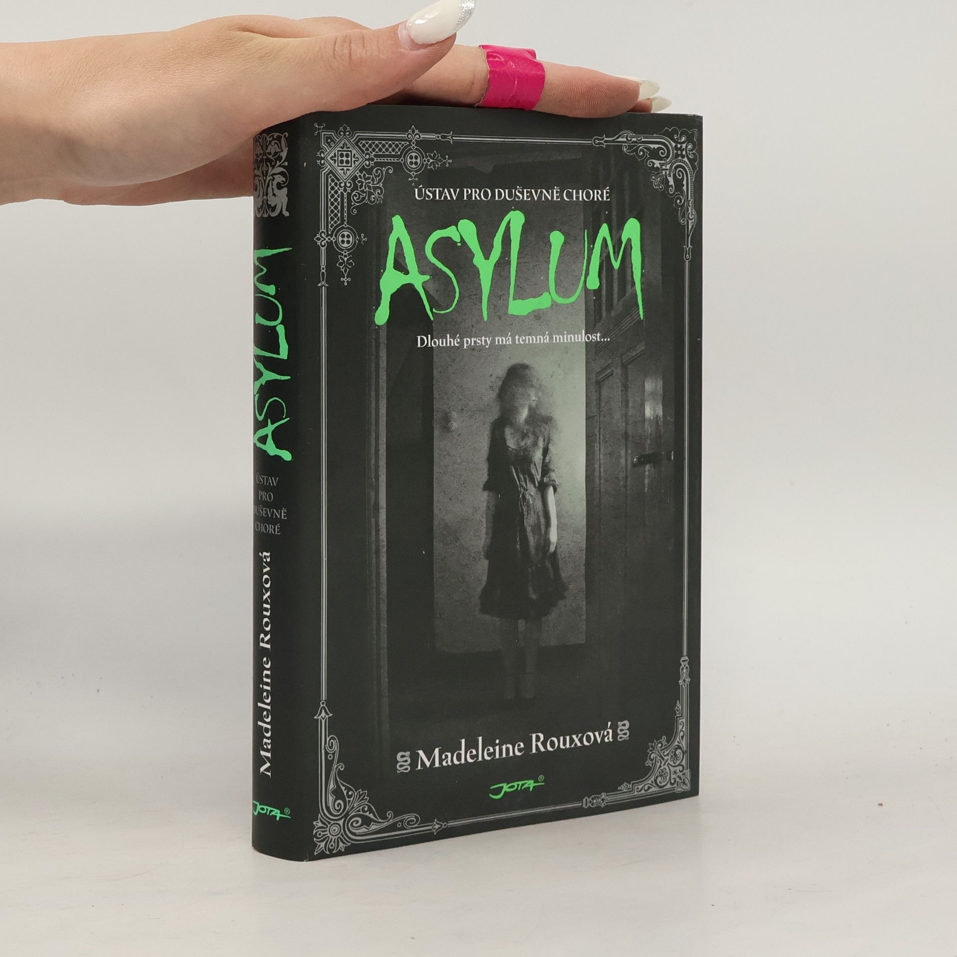 Madeleine Roux Asylum. Ústav pro duševně choré