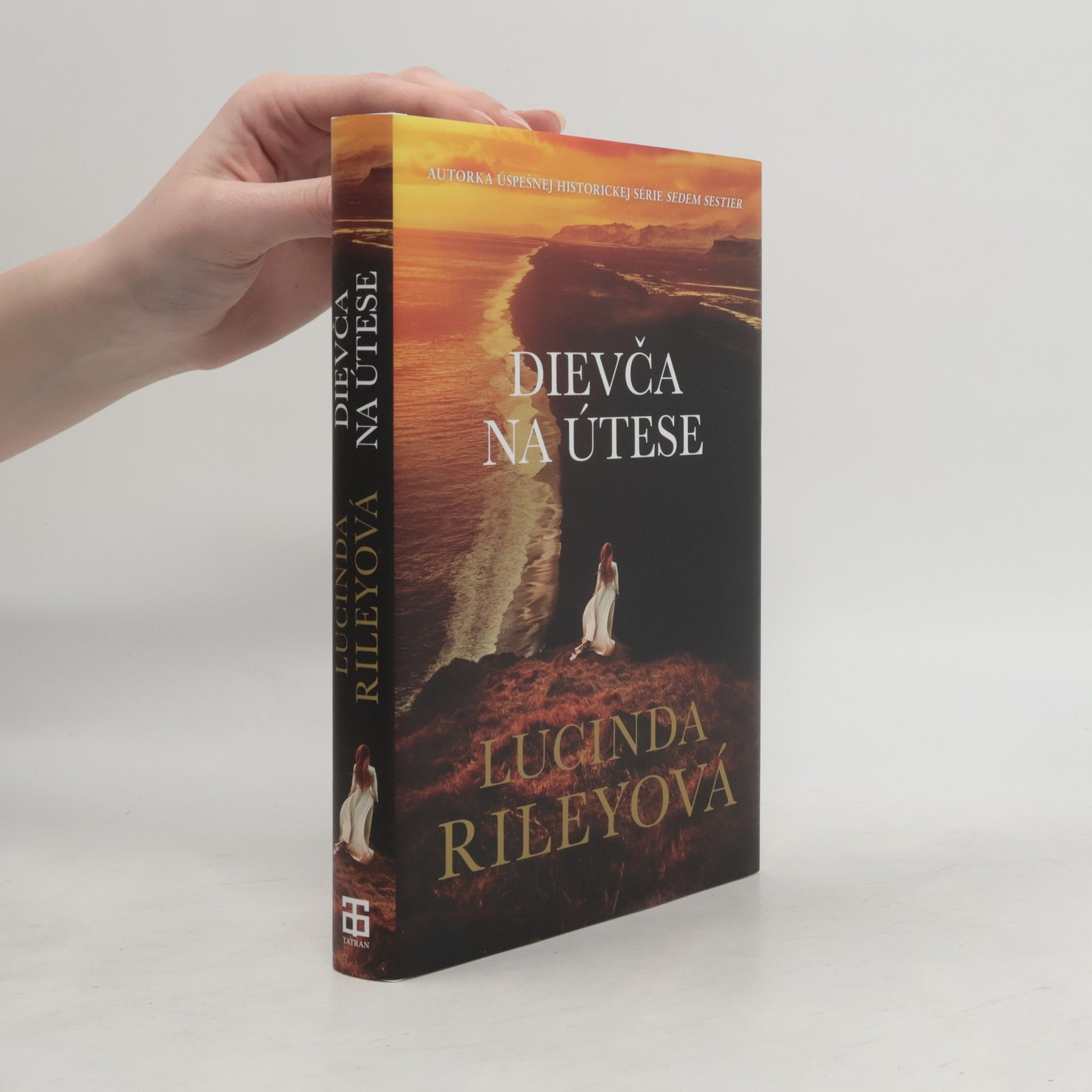 Lucinda Riley Dievča na útese