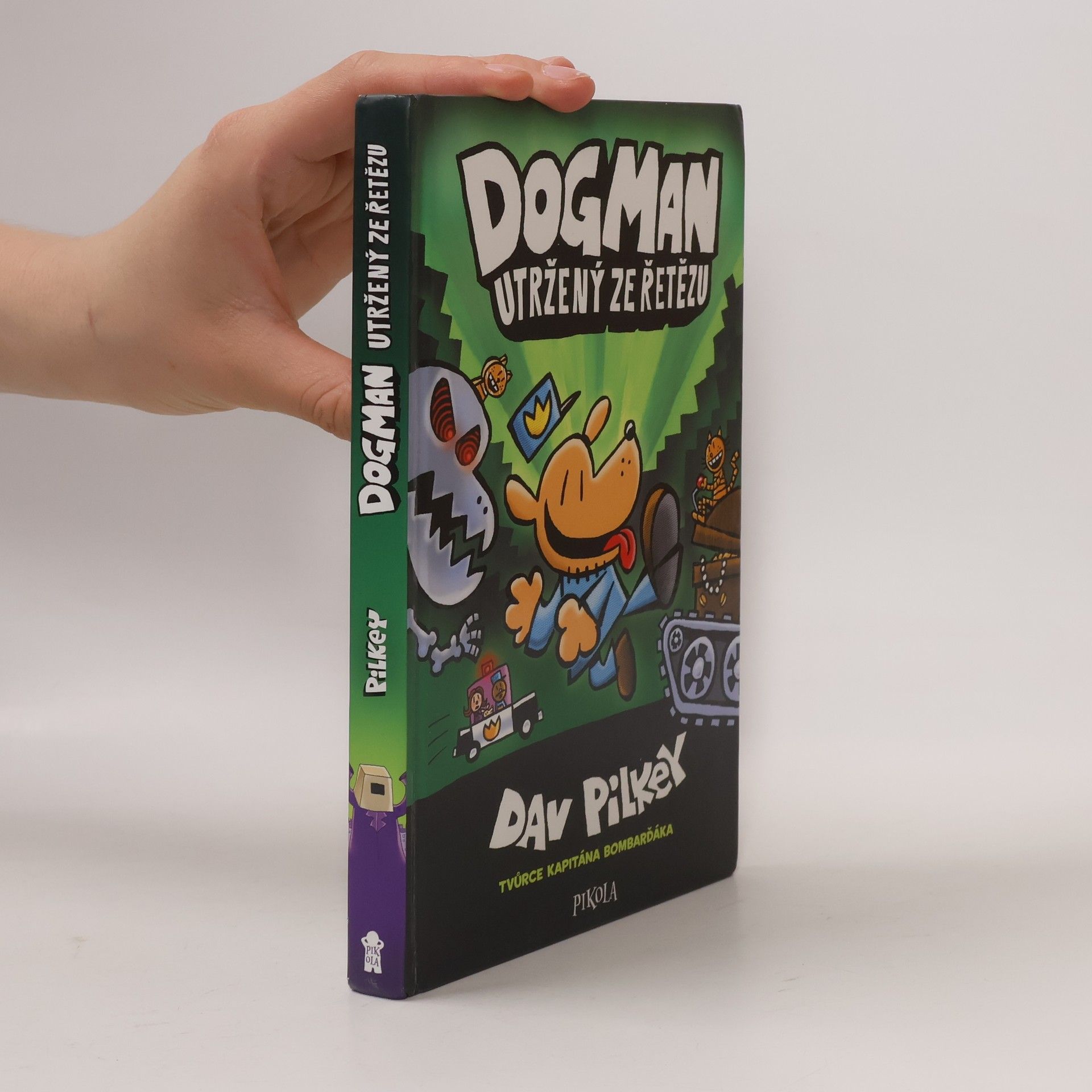 Dav Pilkey Dogman utržený ze řetězu