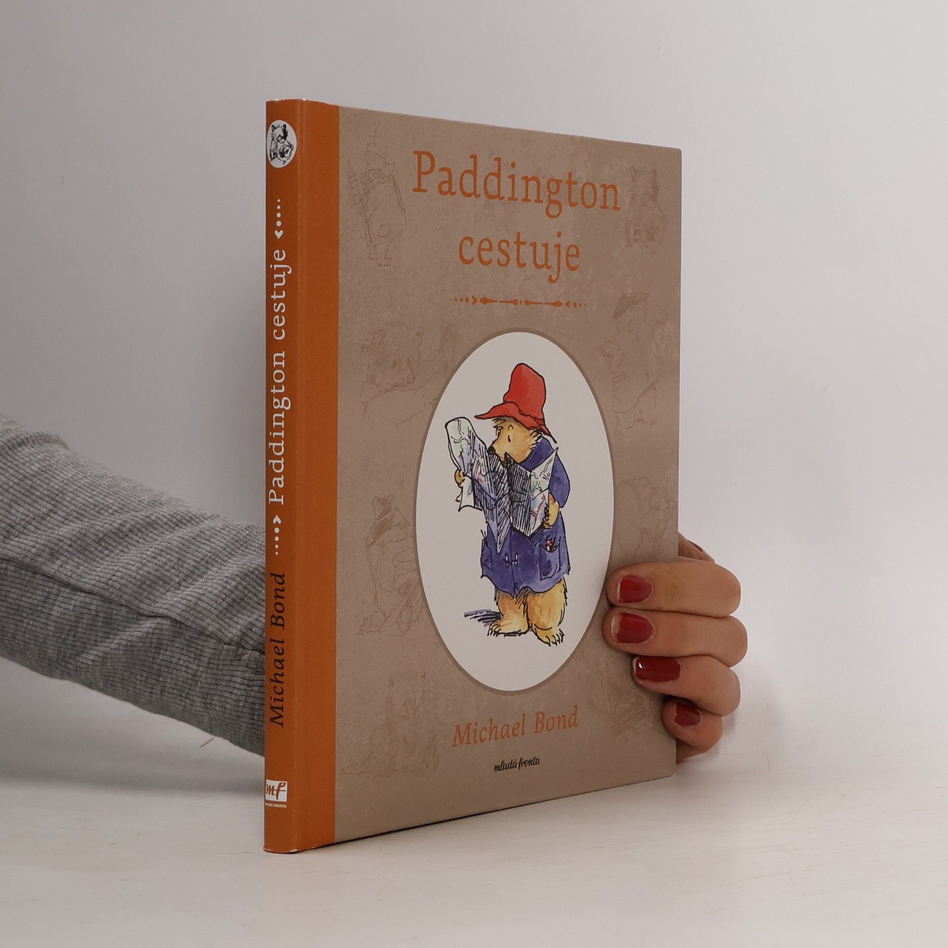 Michael Bond Paddington cestuje