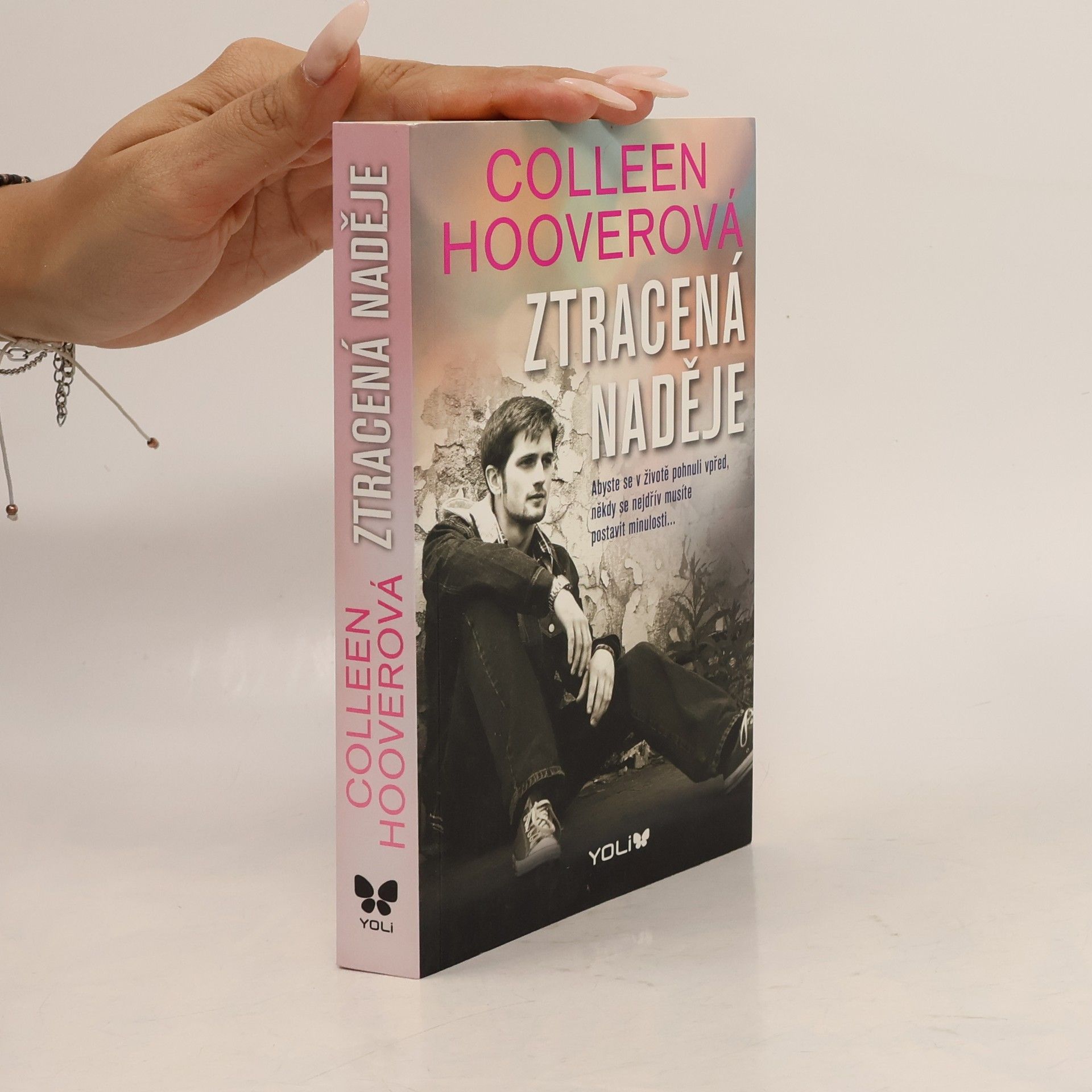 Colleen Hoover Ztracená naděje