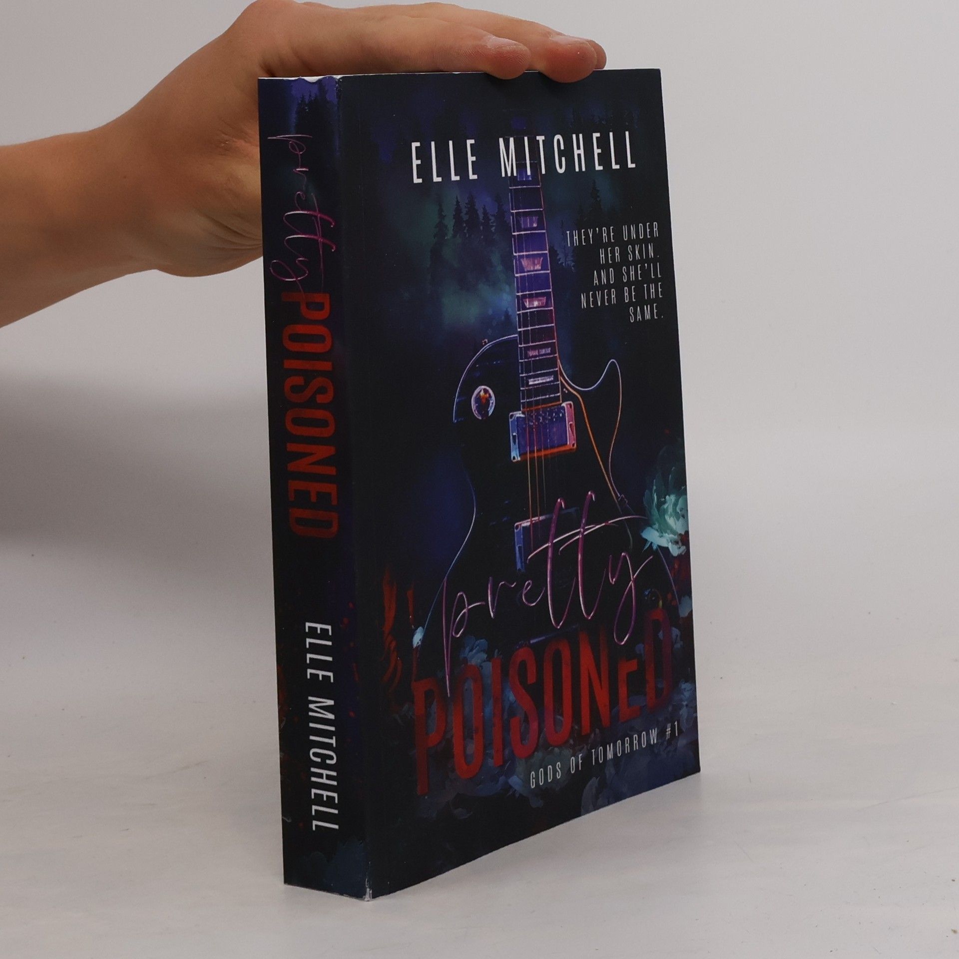Elle Mitchell Pretty Poisoned