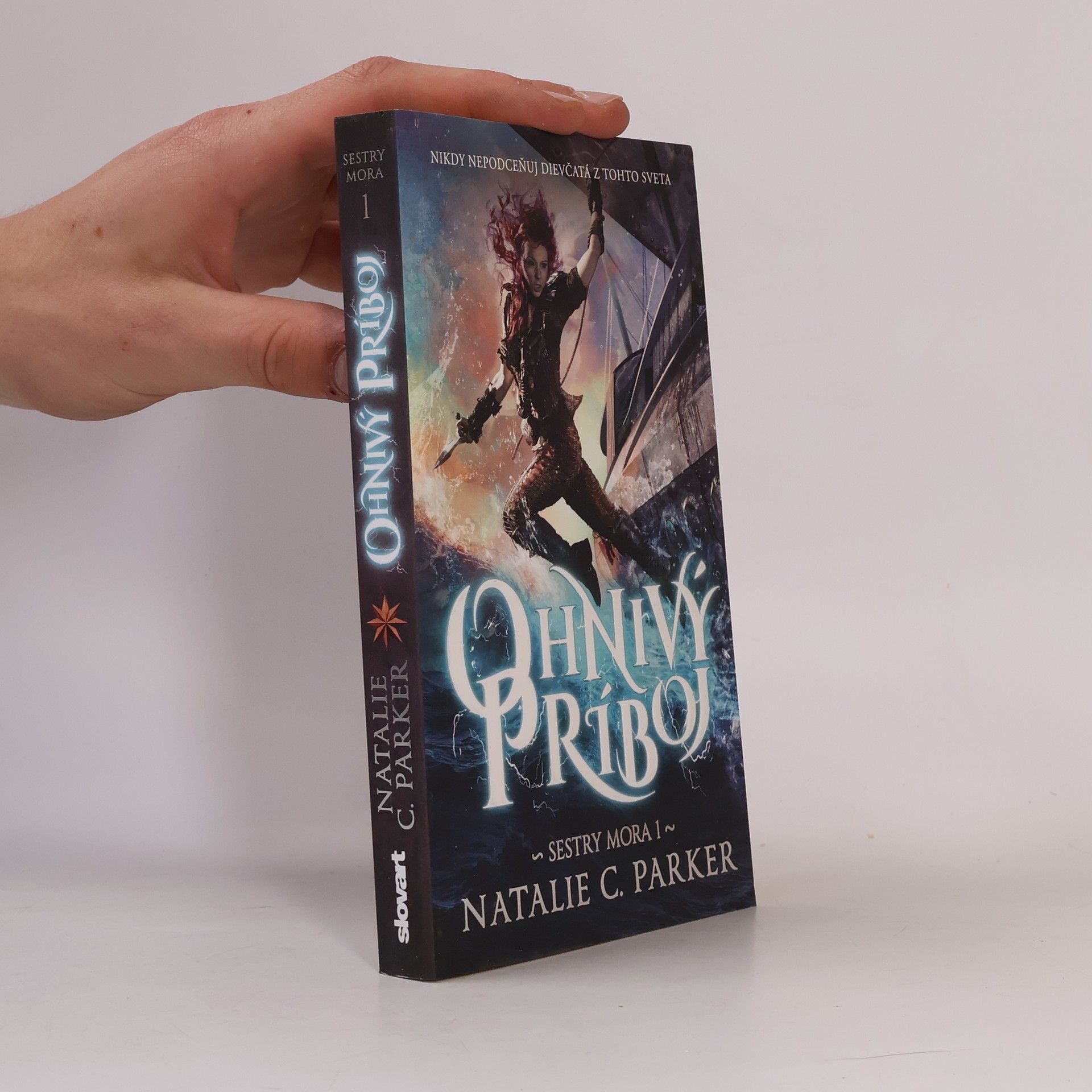 Natalie C. Parker Ohnivý príboj