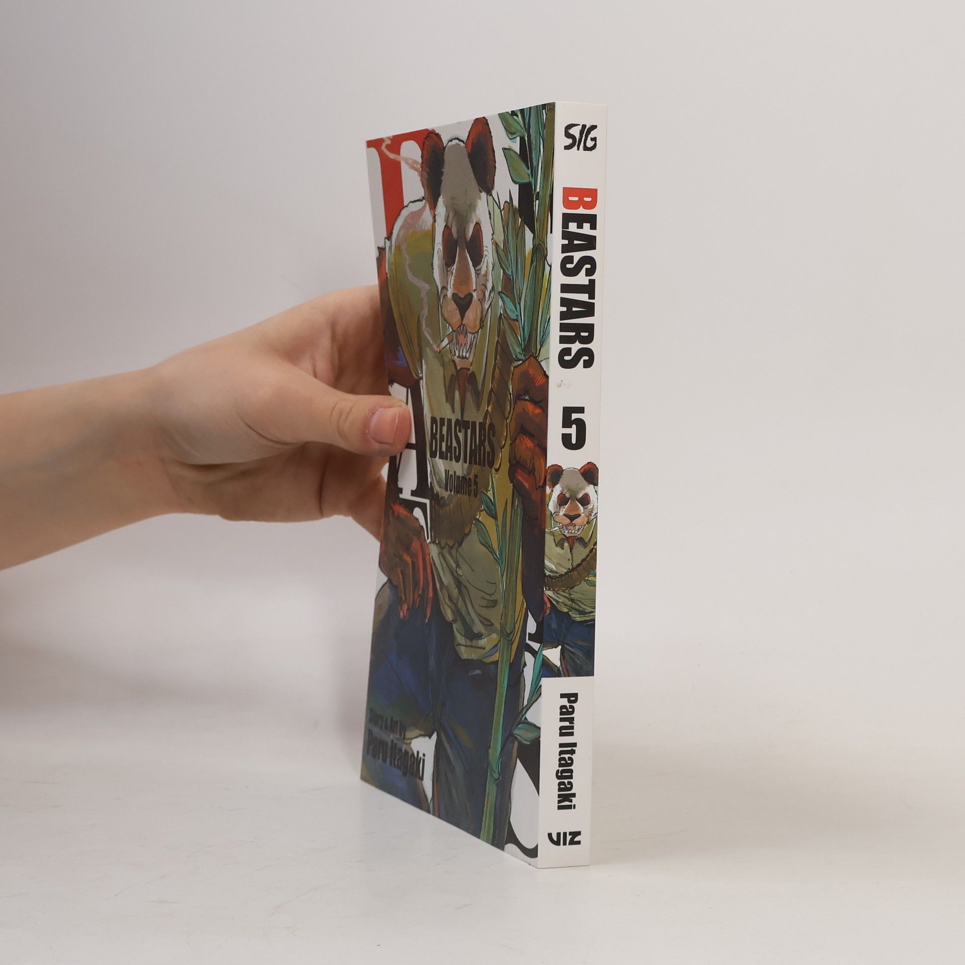 Paru Itagaki Beastars, volume 5