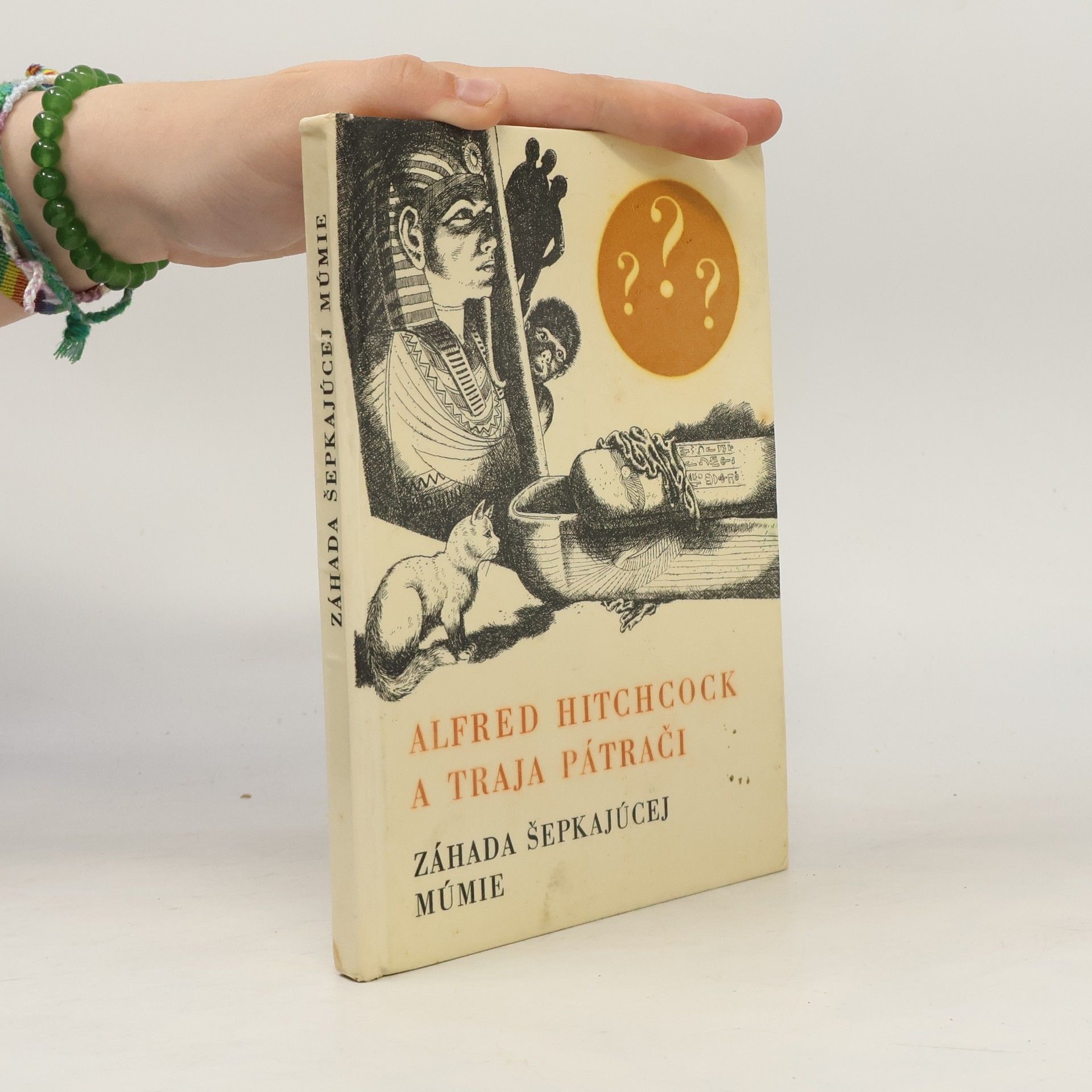 Robert Arthur Alfred Hitchcock a traja pátrači : Záhada šepkajúcej múmie