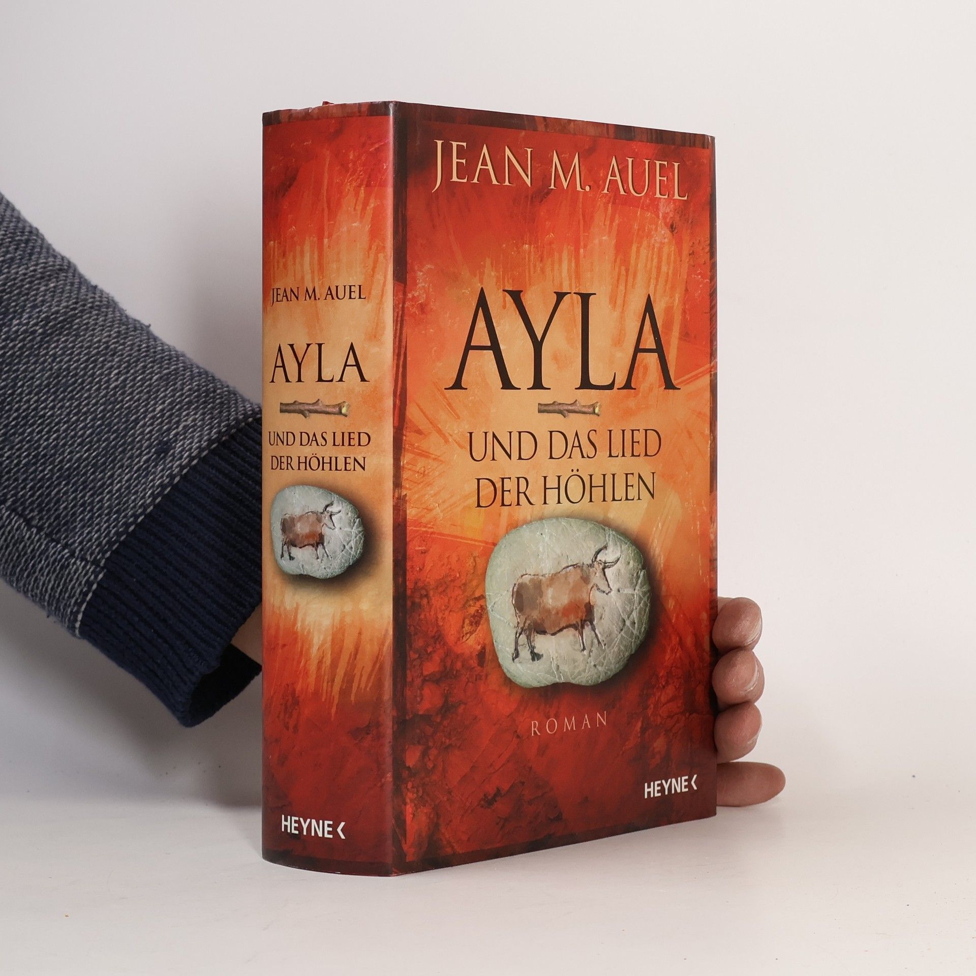 Jean M. Auelová Ayla und das Lied der Höhlen