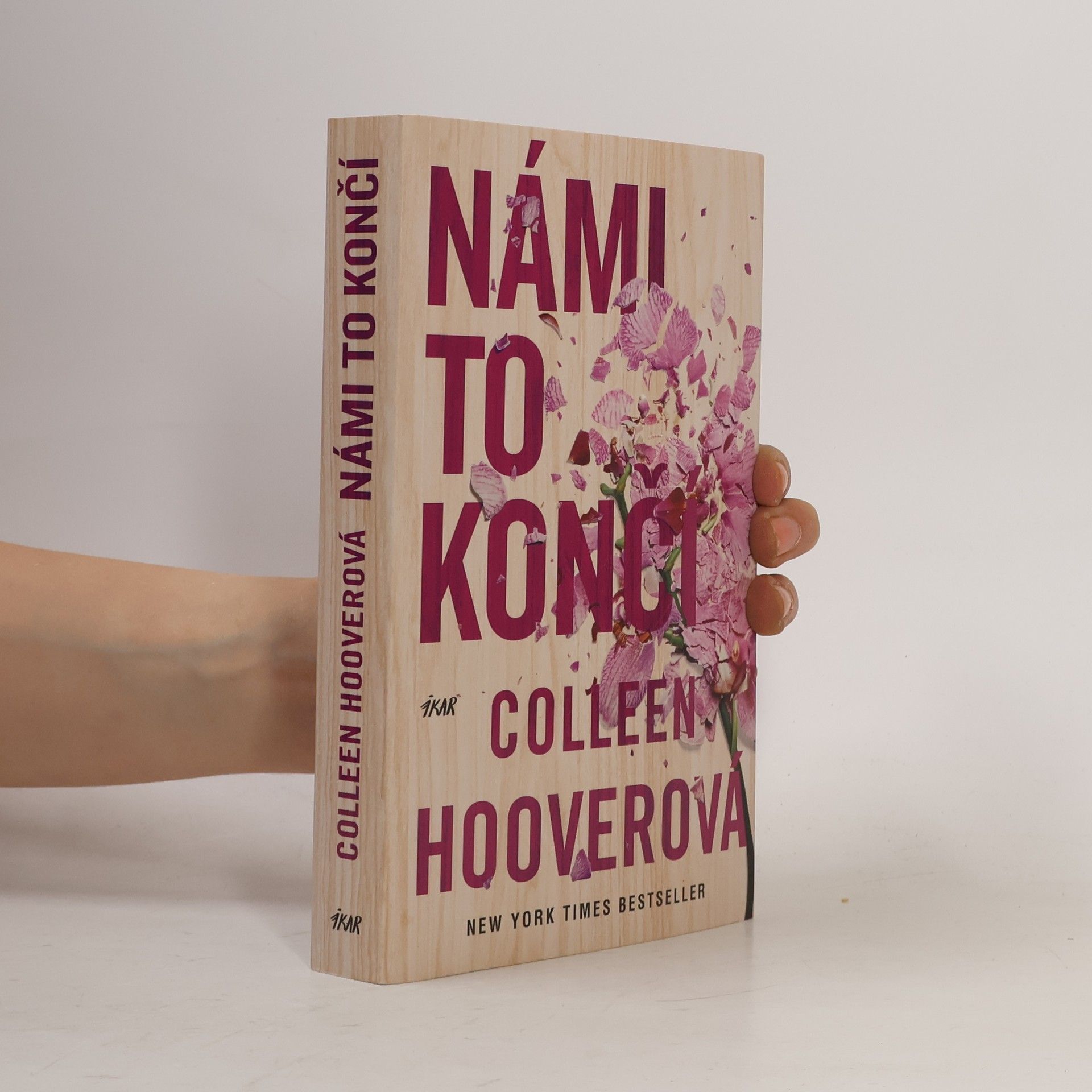 Colleen Hooverová Námi to končí