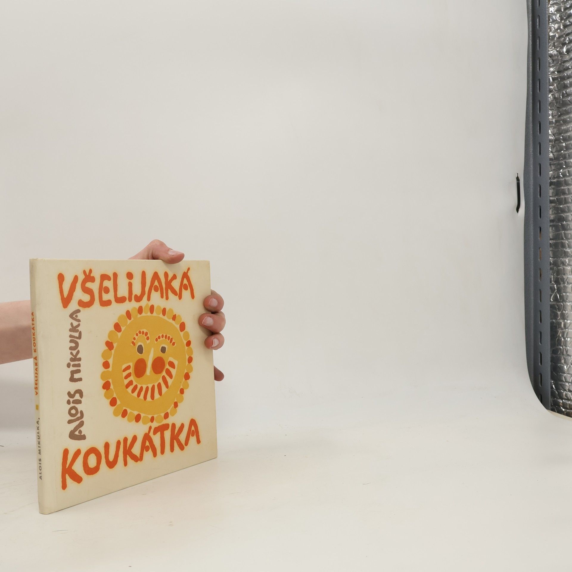 Alois Mikulka Všelijaká koukátka