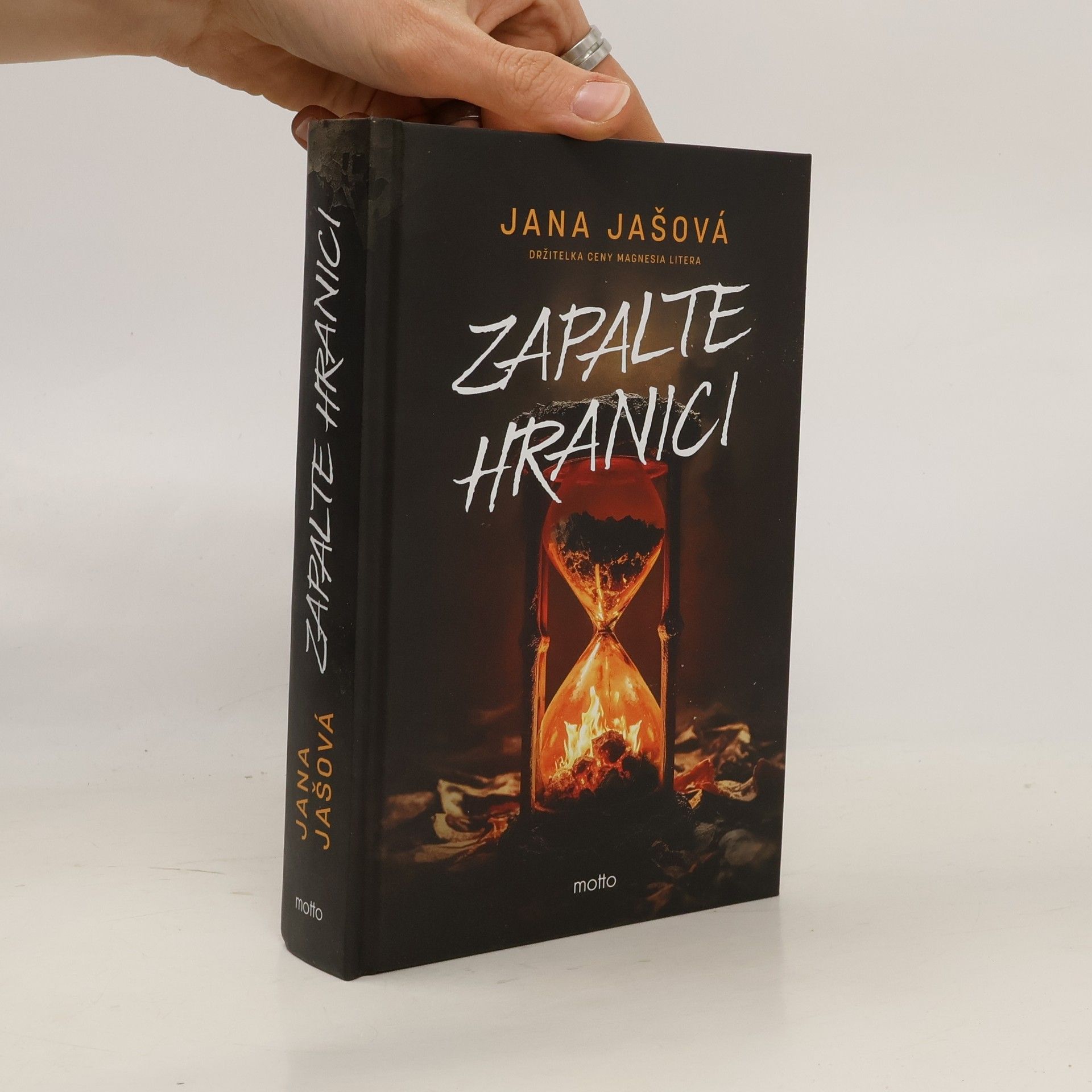 Zapalte hranici