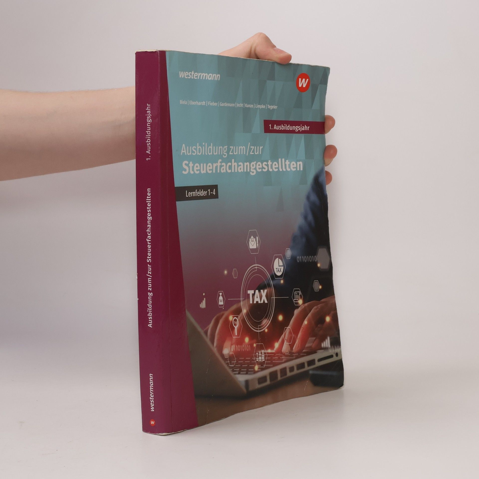 Sven Biela Ausbildung zum/zur Steuerfachangestellten