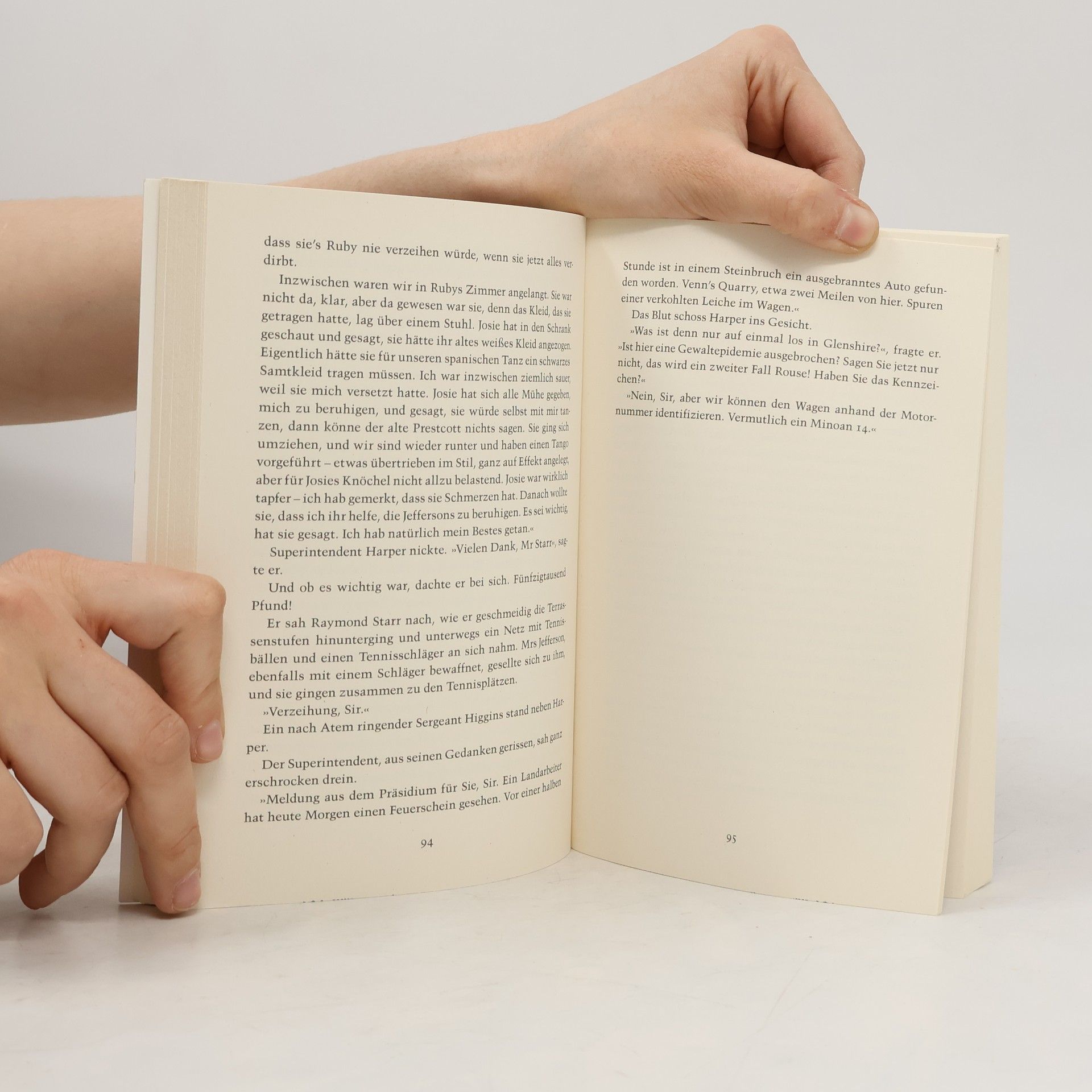 Agatha Christie Die Tote in der Bibliothek