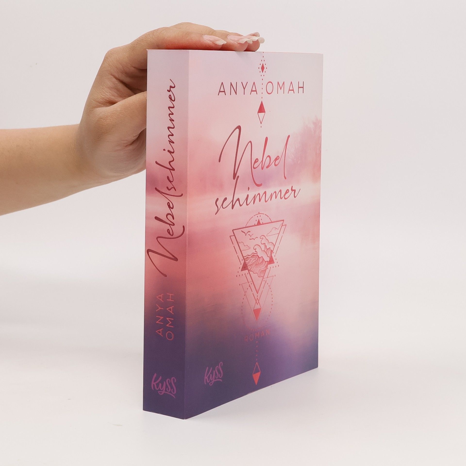 Anya Omah Nebelschimmer