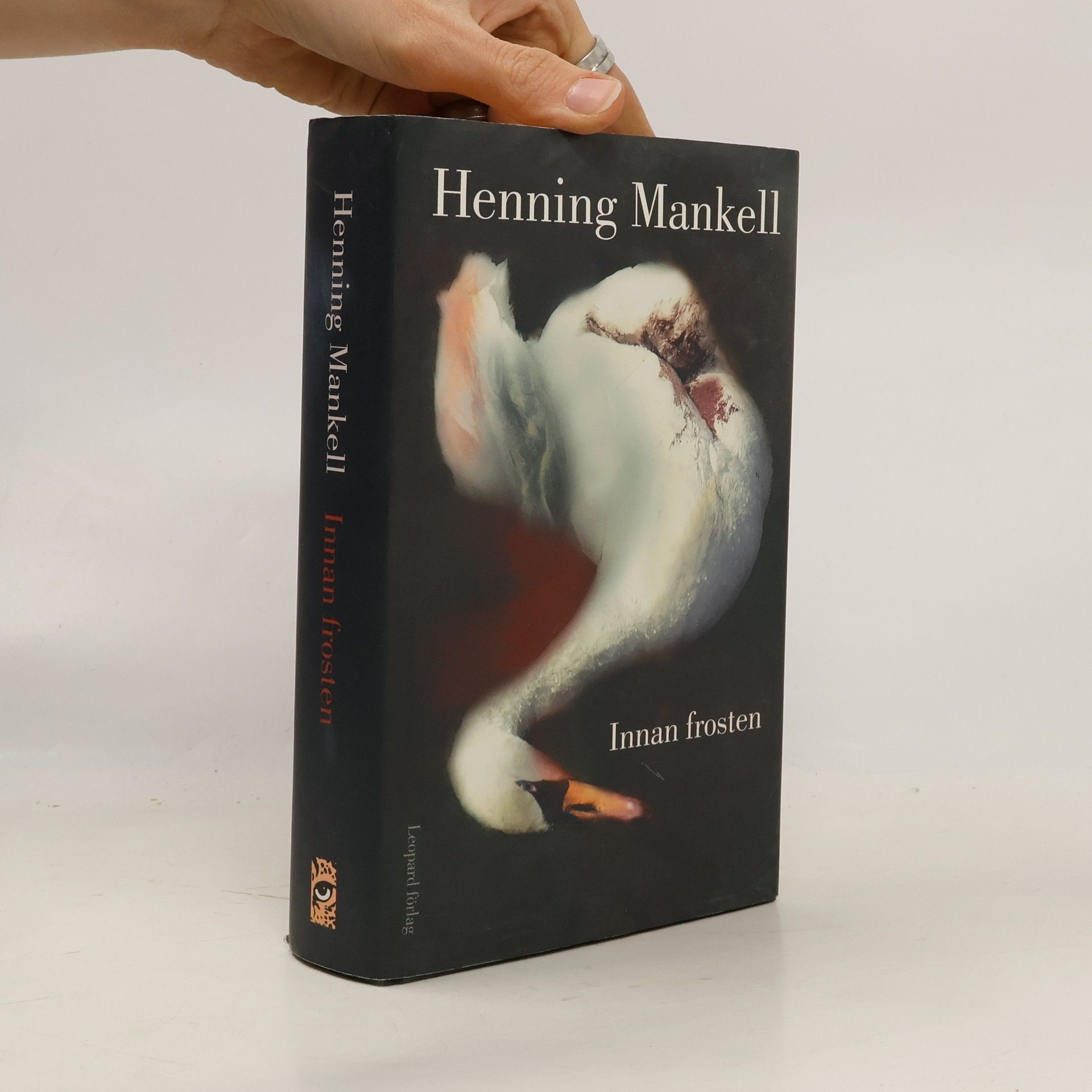 Henning Mankell Innan frosten