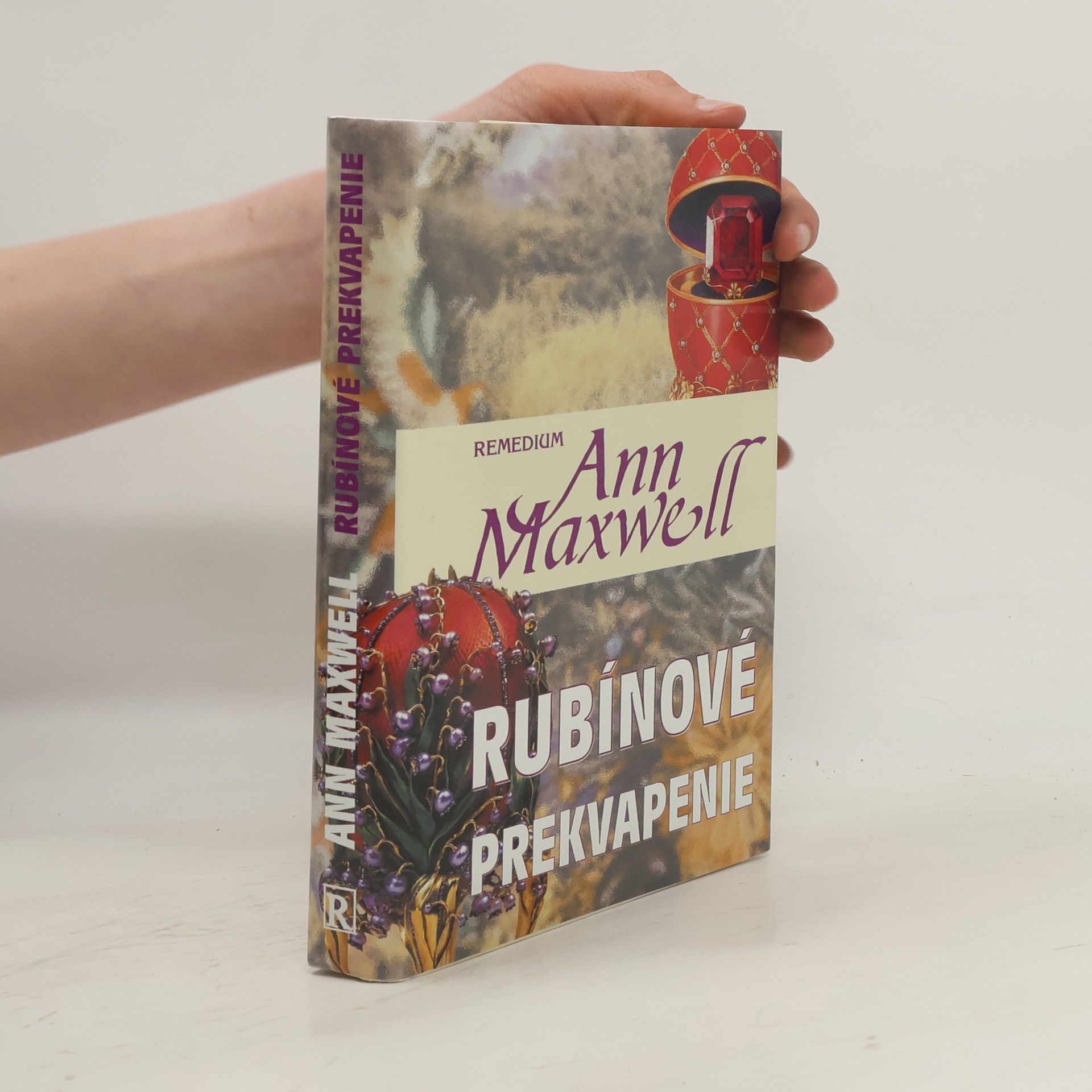 Ann Maxwell Rubínové prekvapenie