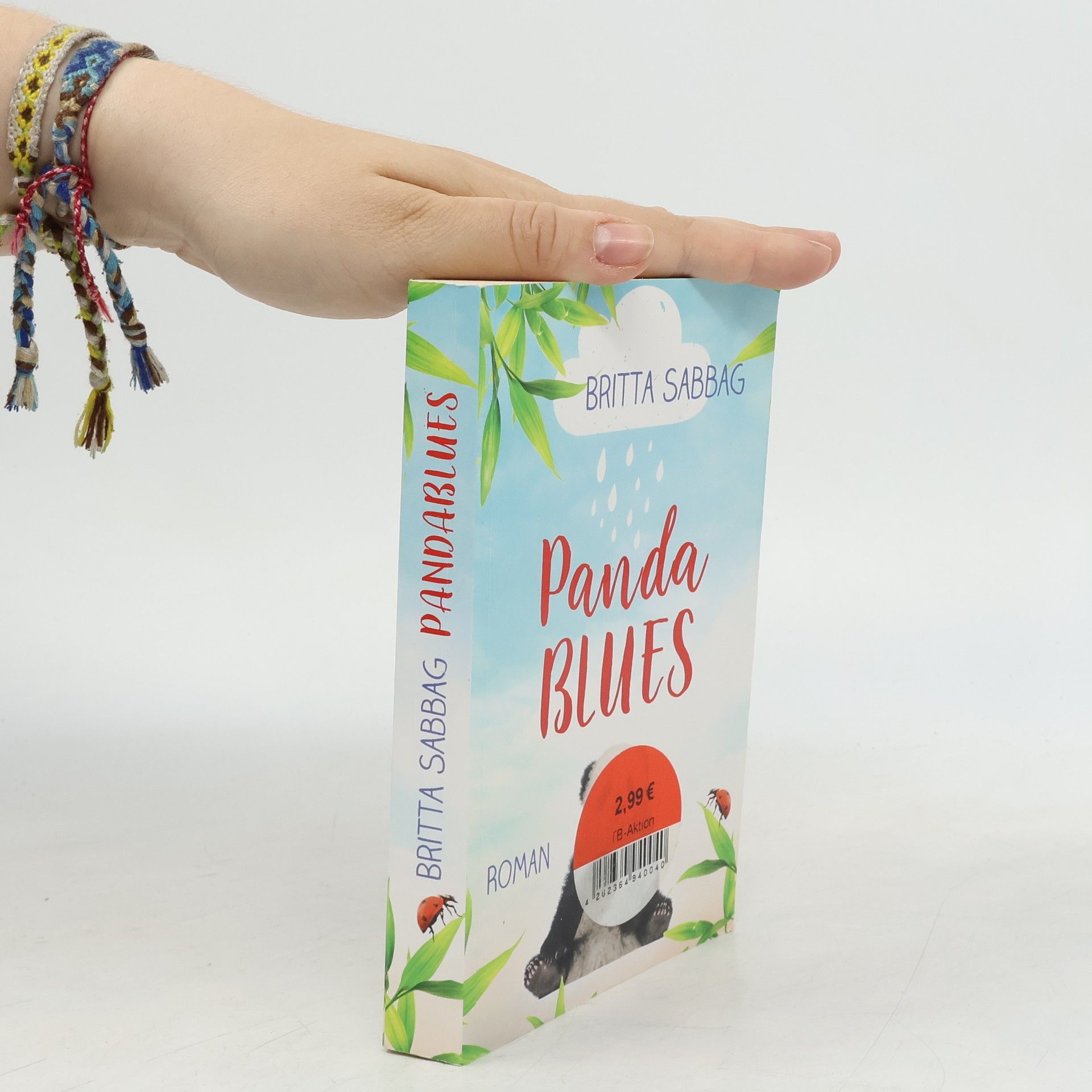 Britta Sabbag Panda Blues