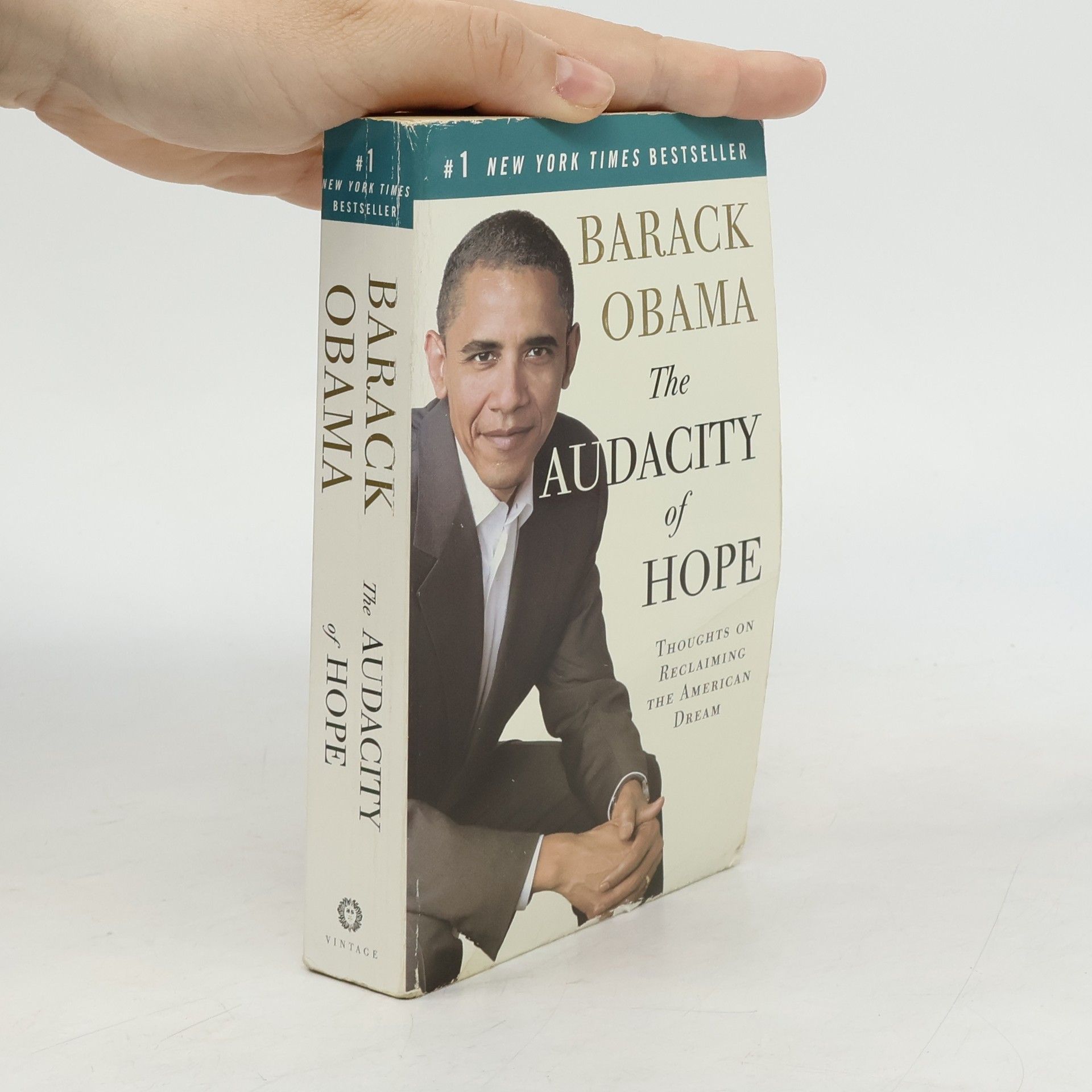 Barack Obama The Audacity of Hope. Thoughts on Reclaiming the American Dream