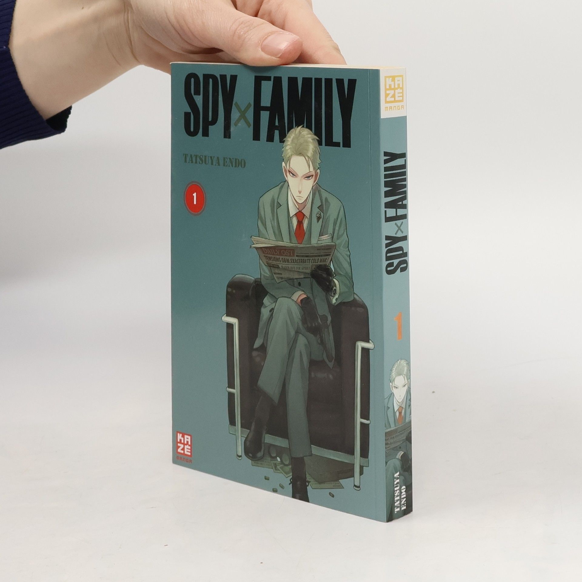 Tacuja Endó Spy x Family 1