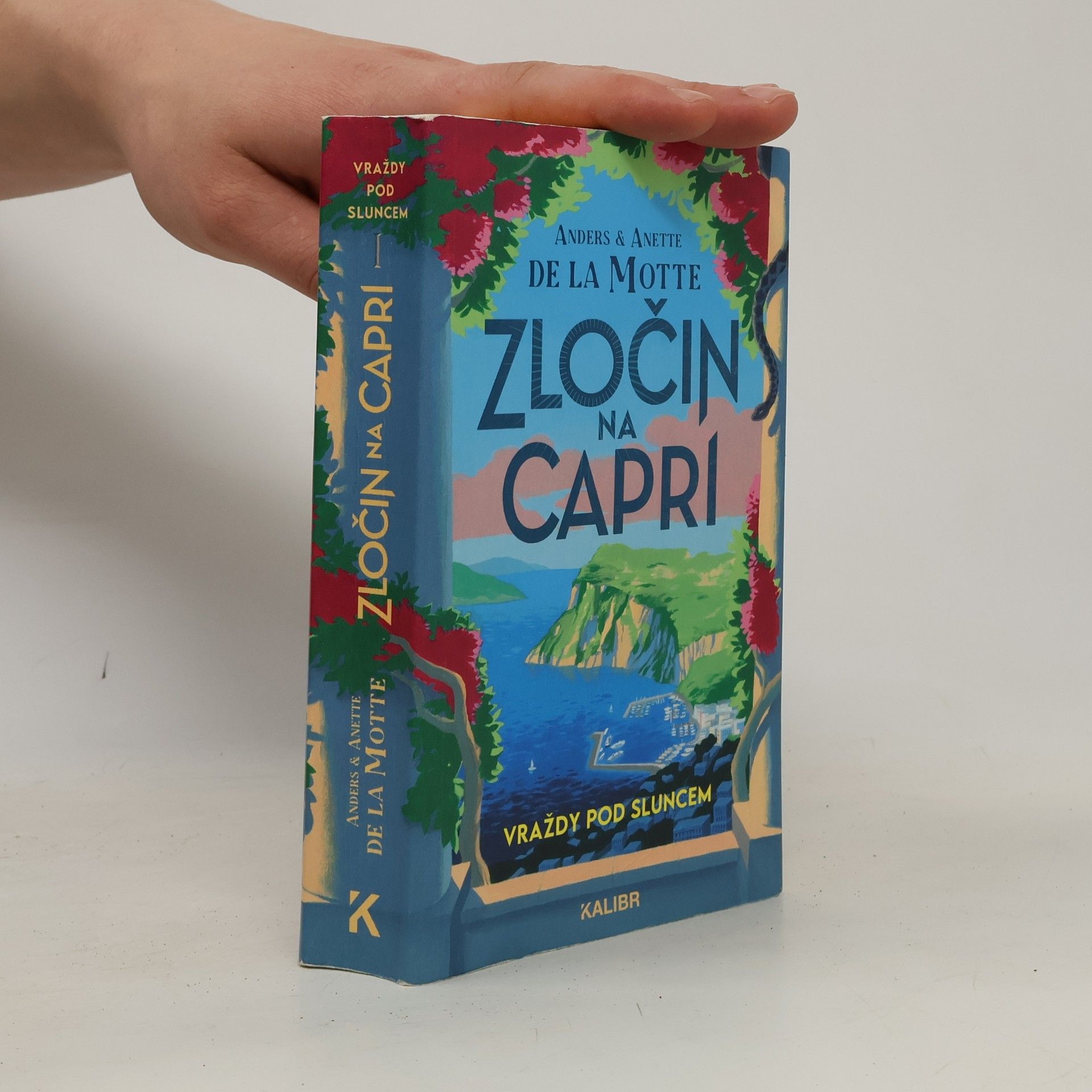 Anette De la Motte Vraždy pod sluncem 1: Zločin na Capri
