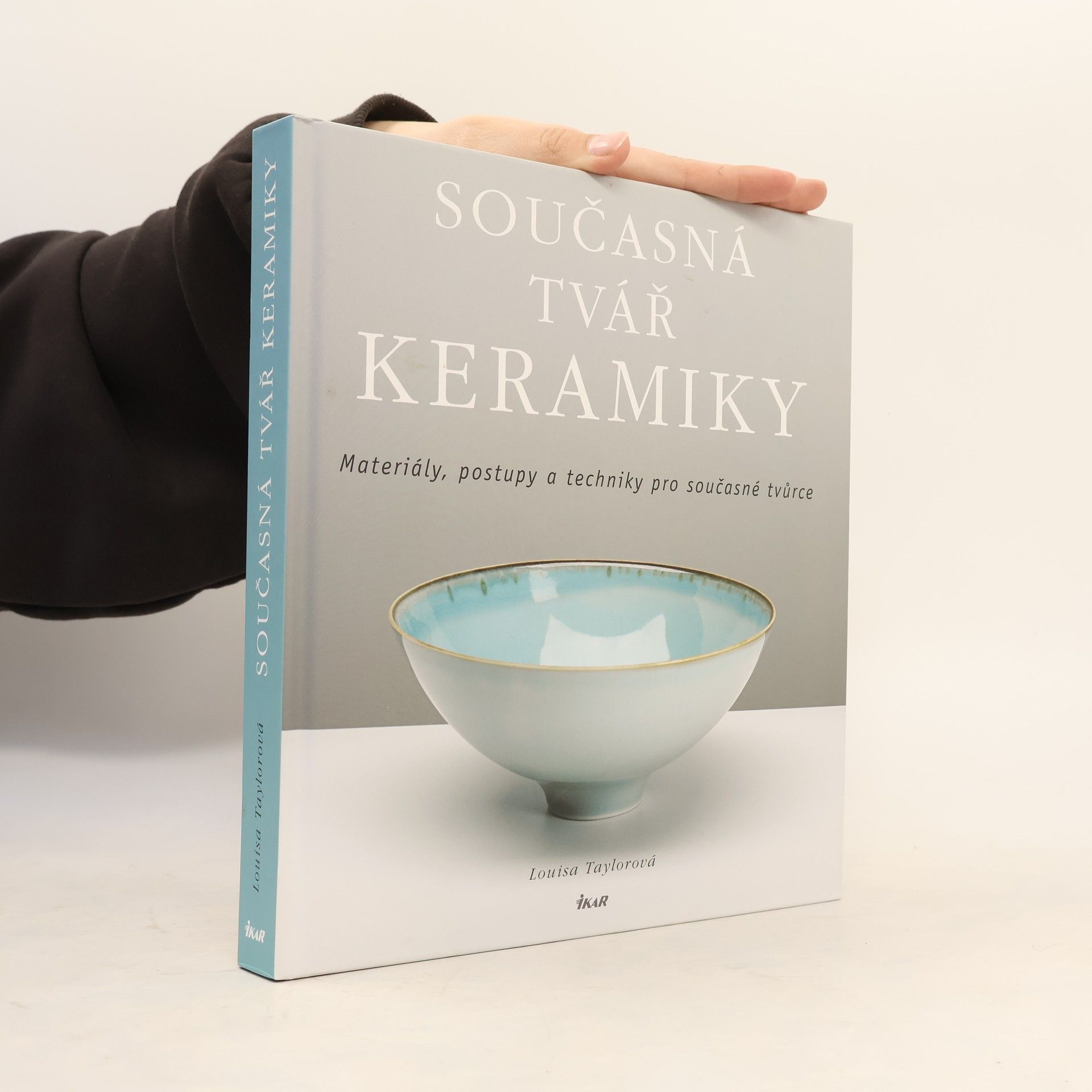 Louisa Taylor Současná tvář keramiky