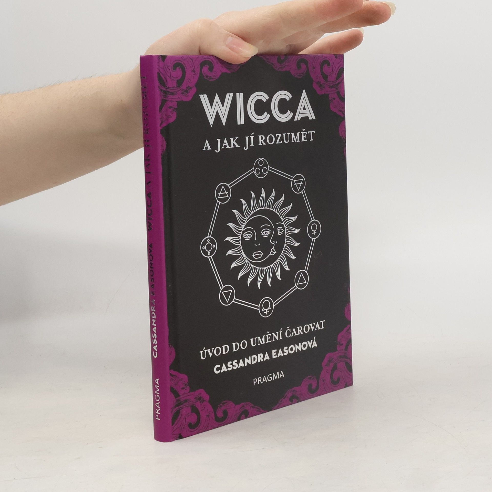 Cassandra Eason Wicca a jak jí rozumět