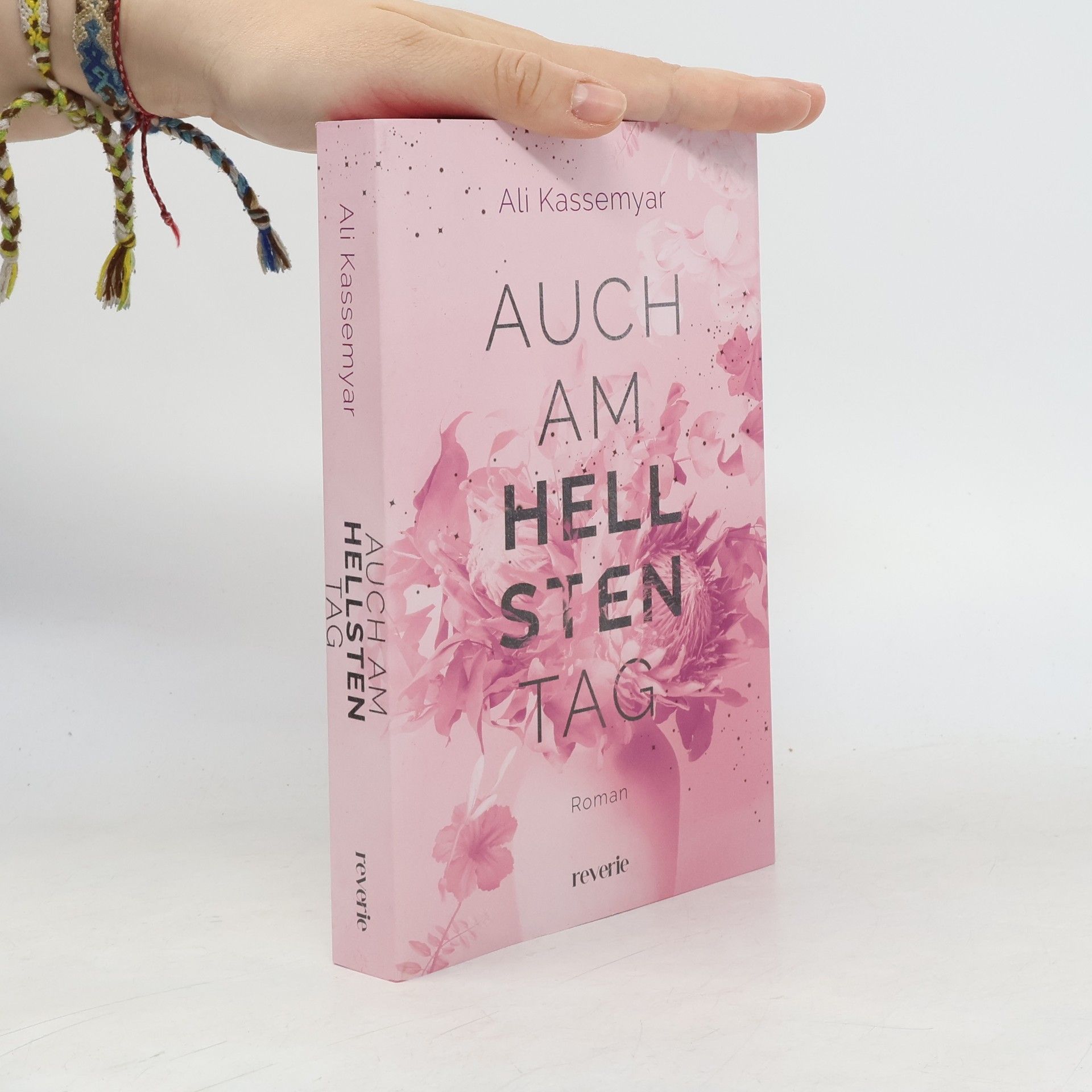 Ali Kassemyar Auch am hellsten Tag