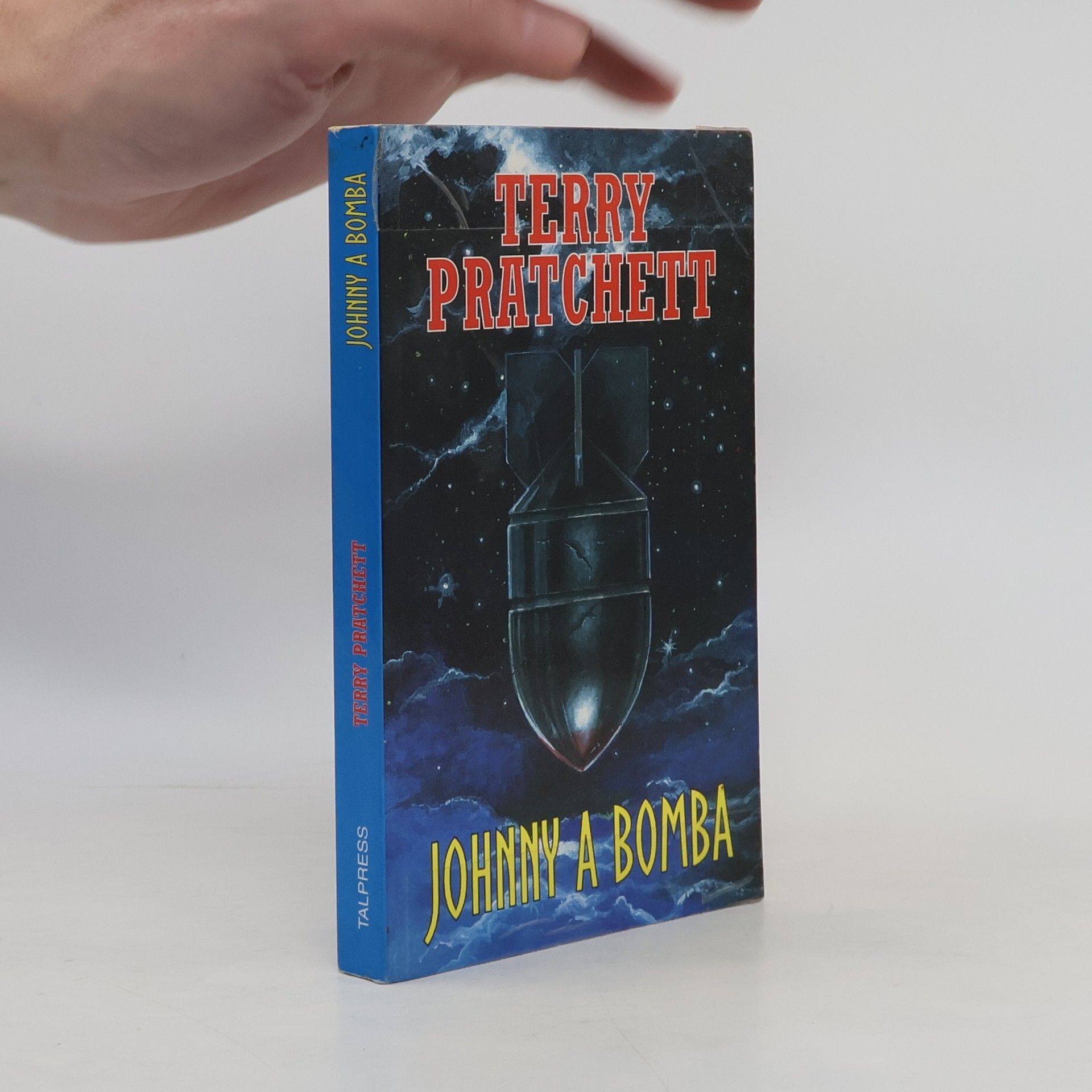 Terry Pratchett Johnny a bomba