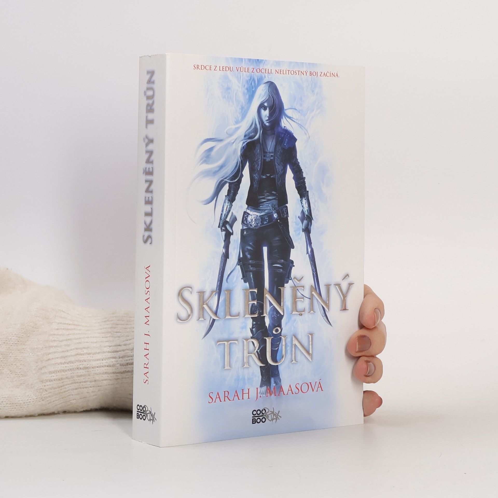 Sarah J. Maas Skleněný trůn