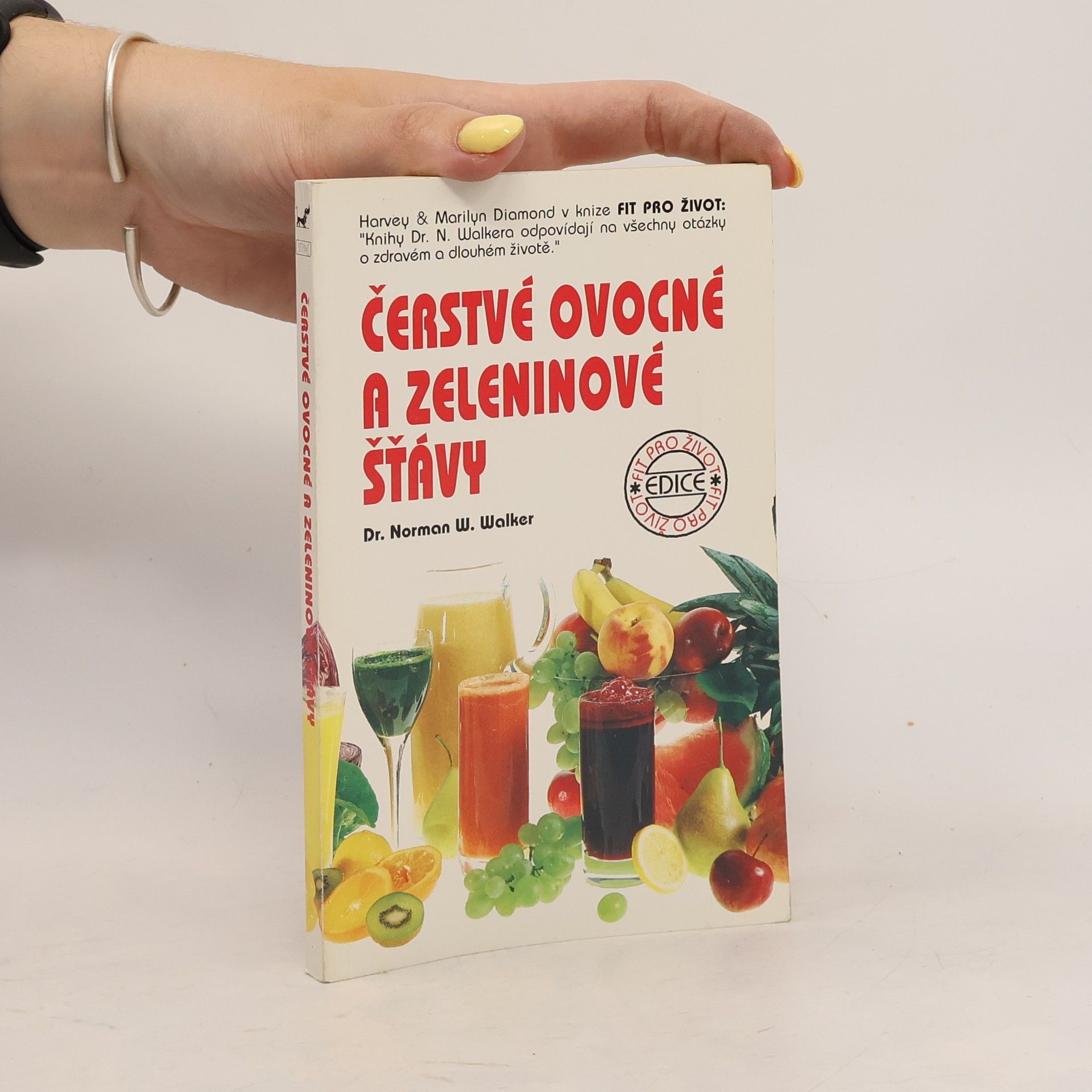 Norman Wardhaugh Walker Čerstvé ovocné a zeleninové šťávy