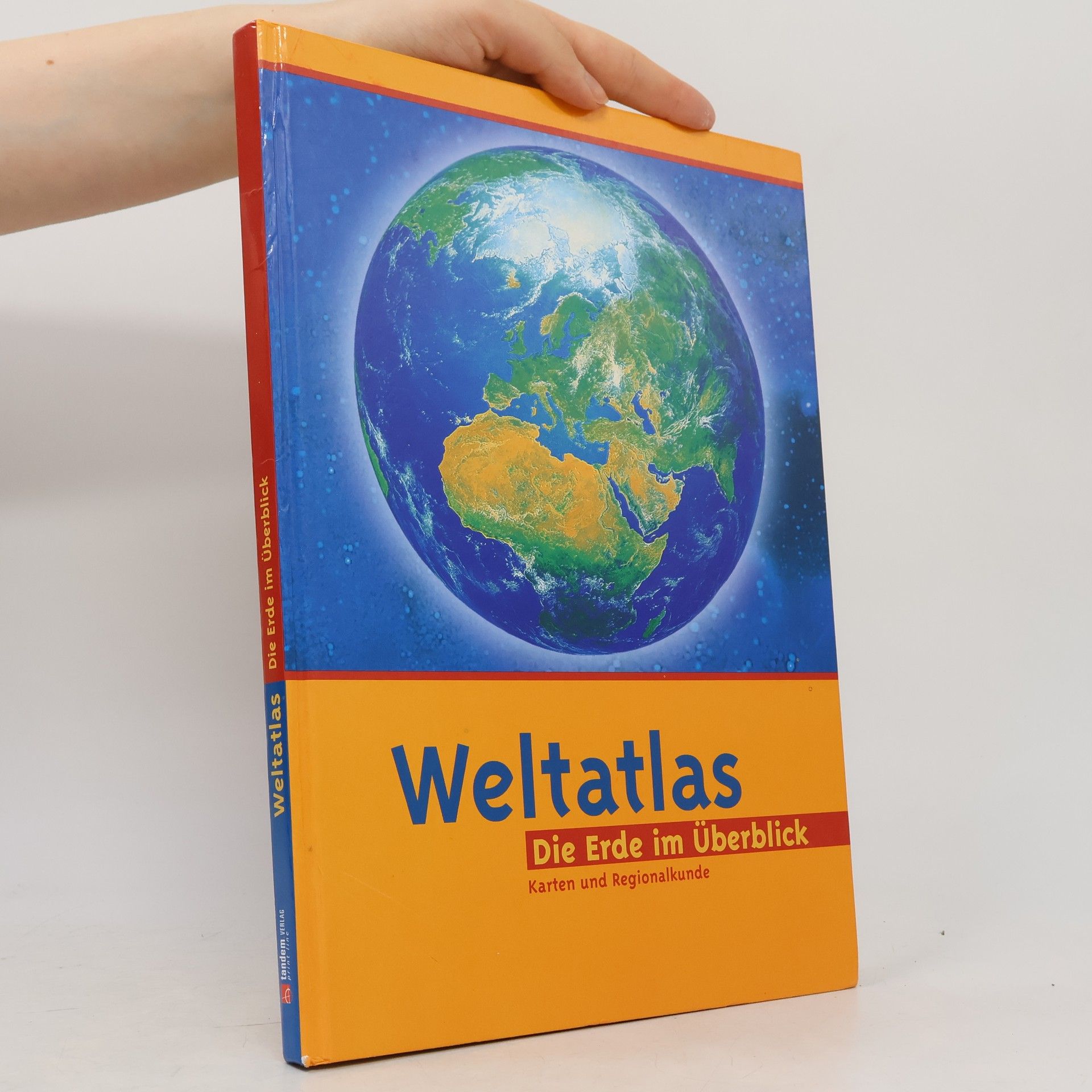 Kolektív autorov Weltatlas. Die Erde im Überblick
