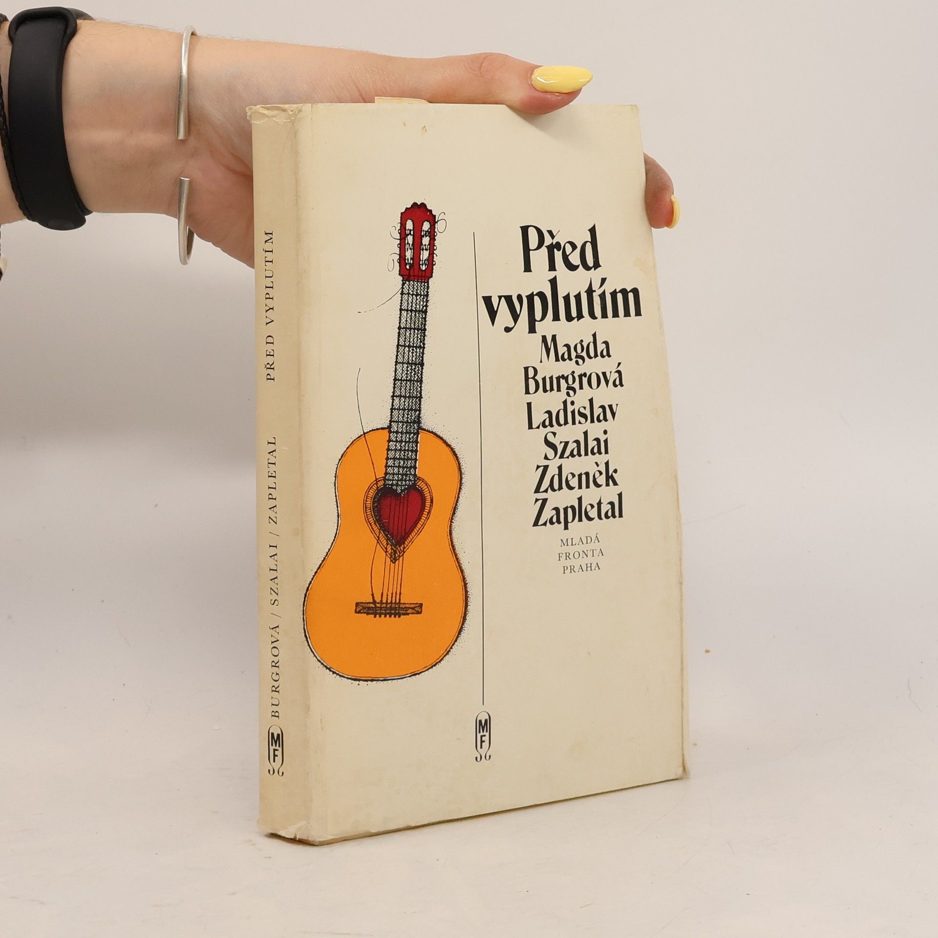 Magda Burgrová Před vyplutím
