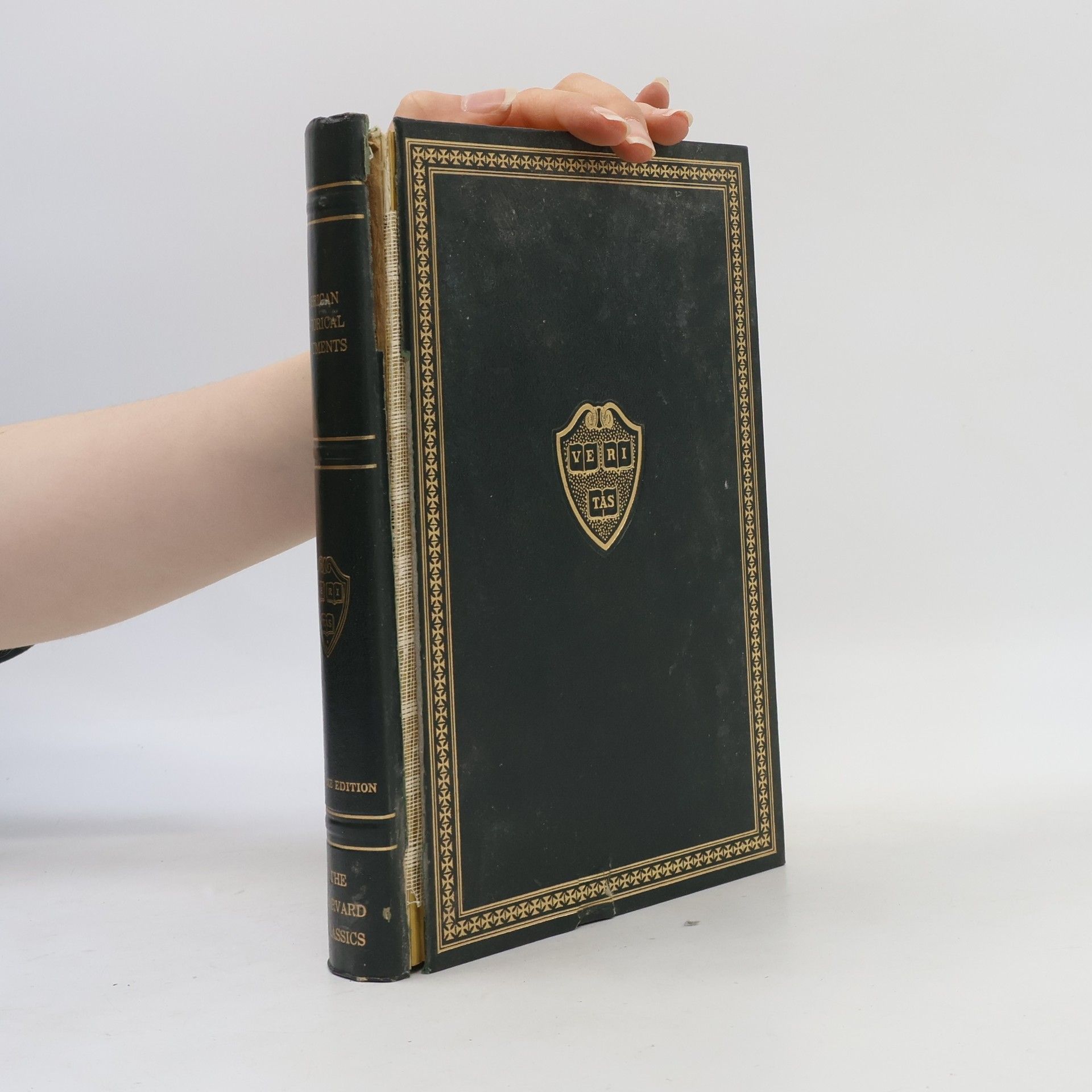 American Historical Documents 1000-1904