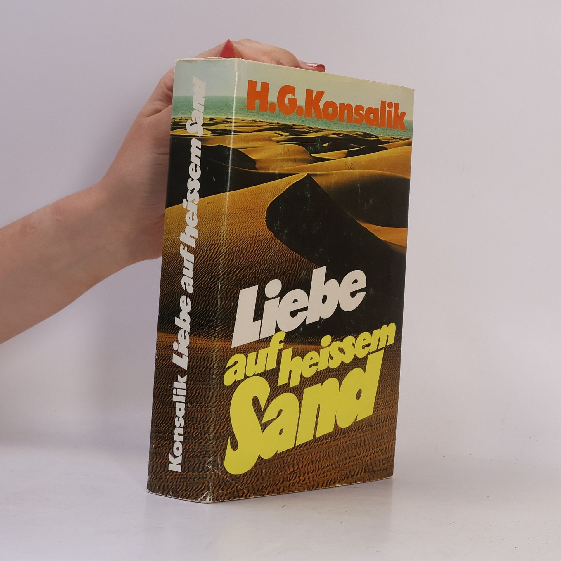 Heinz G. Konsalik Liebe auf heissen Sand